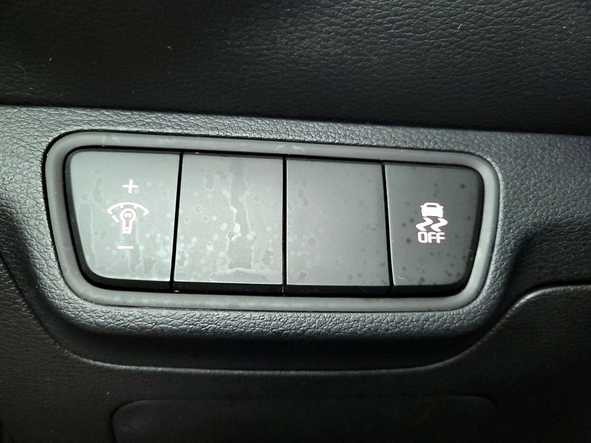 Thumbnail: 2024 Kia Forte - 13