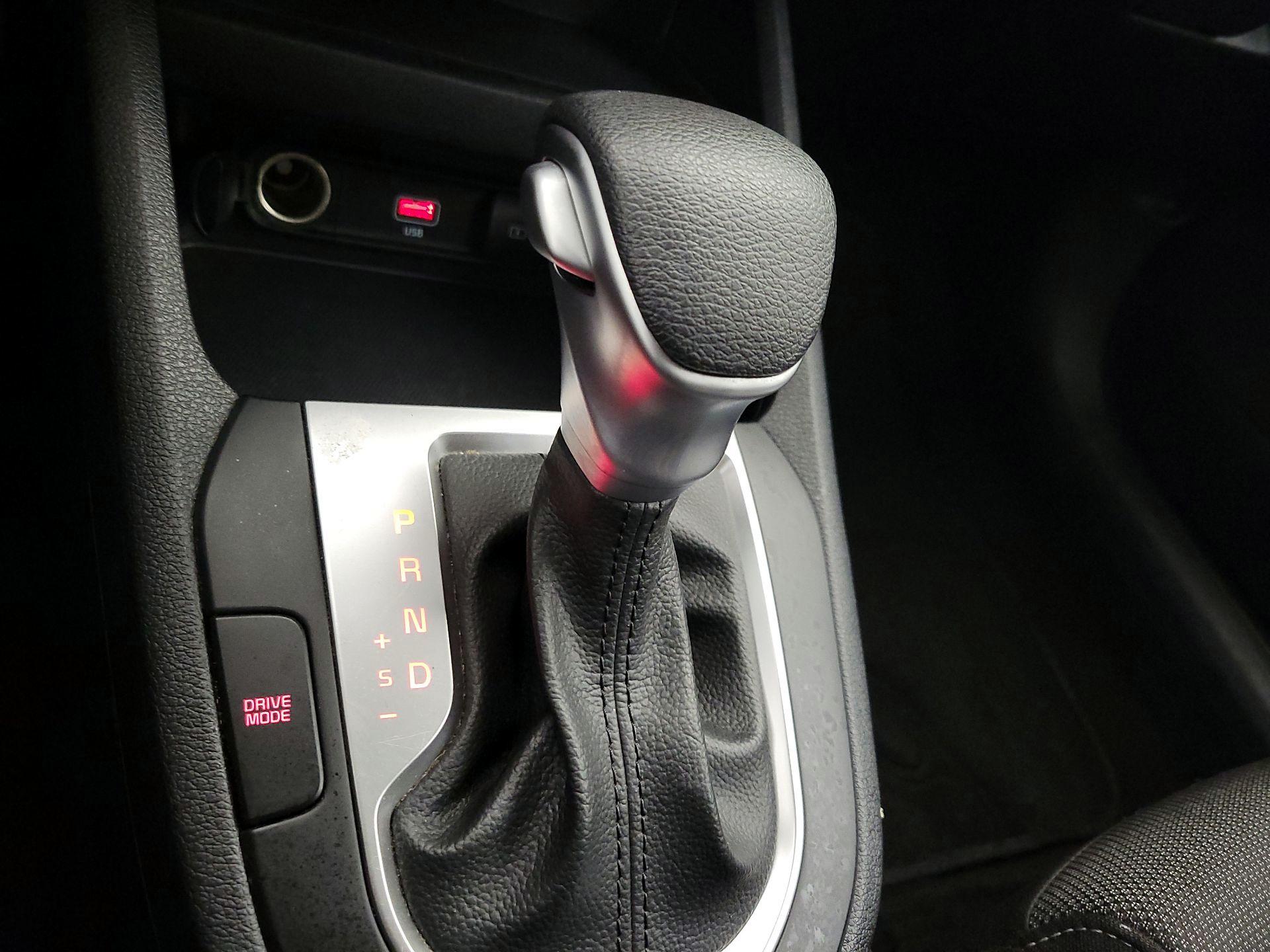 Thumbnail: 2024 Kia Forte - 17