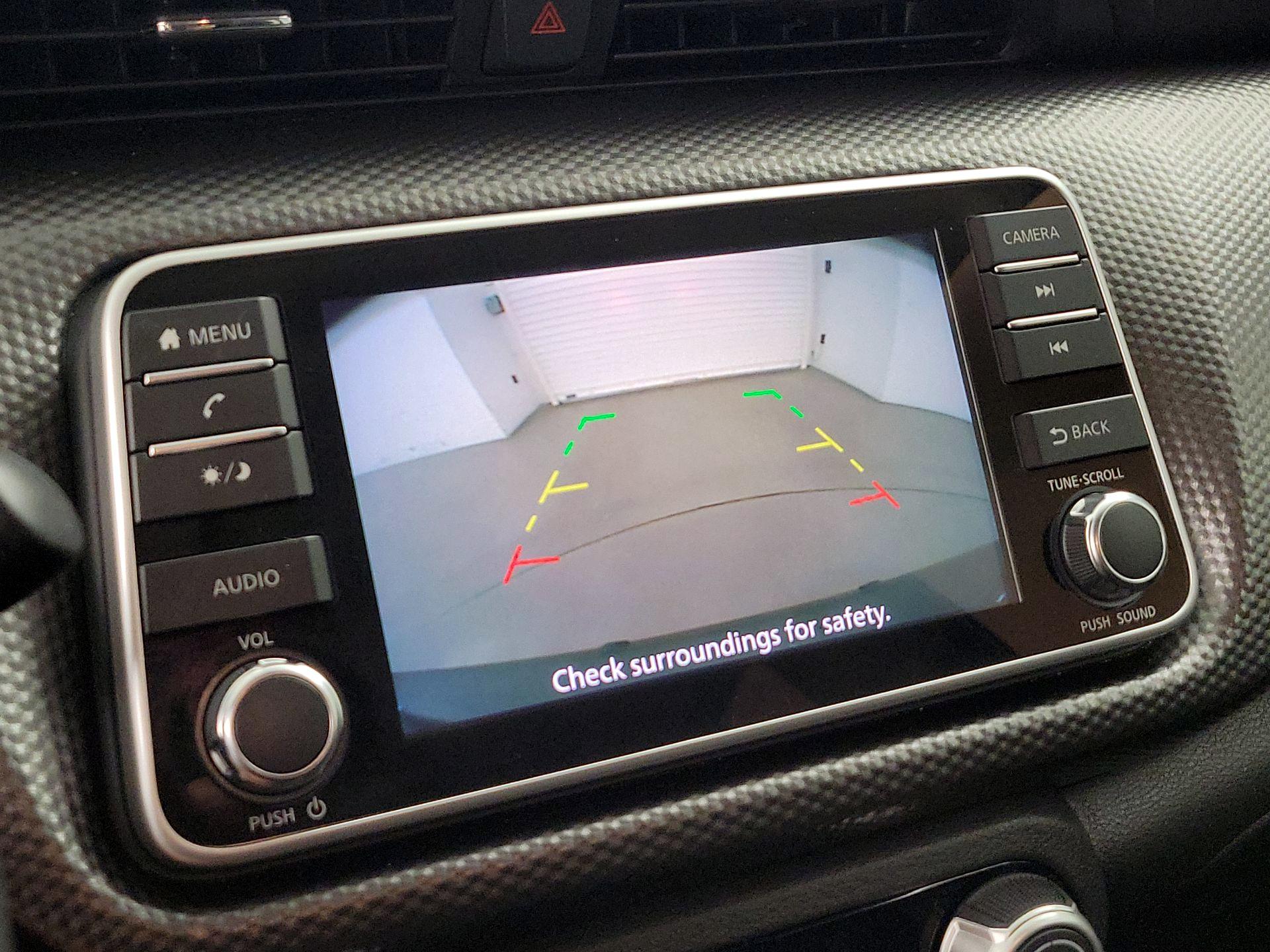 Thumbnail: 2020 Nissan Kicks - 13