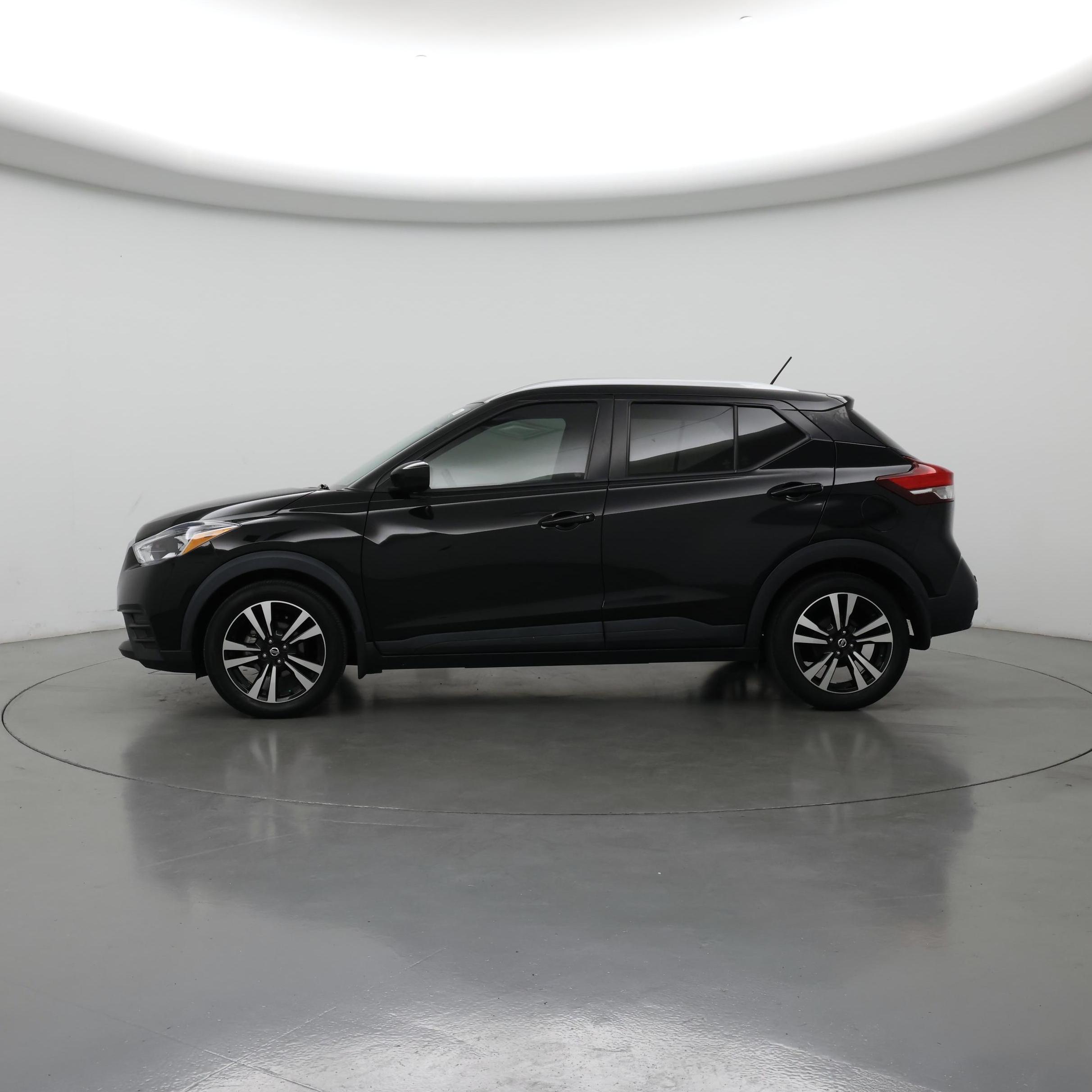 Thumbnail: 2020 Nissan Kicks - 3