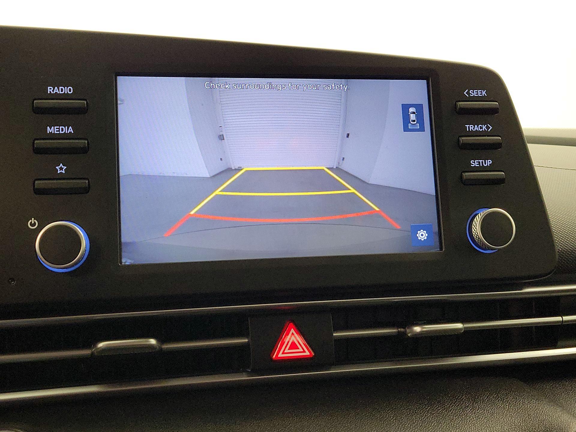 Thumbnail: 2021 Hyundai Elantra - 14