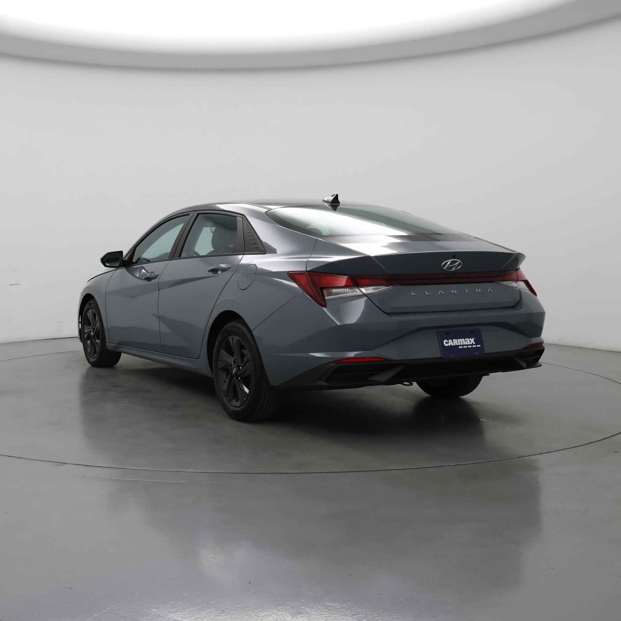 Thumbnail: 2021 Hyundai Elantra - 2