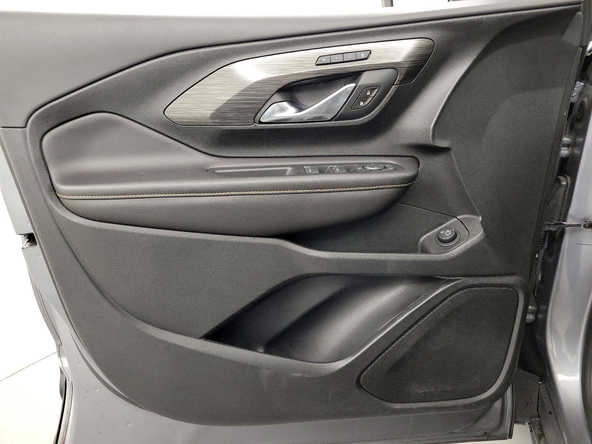 Thumbnail: 2020 GMC Terrain - 12