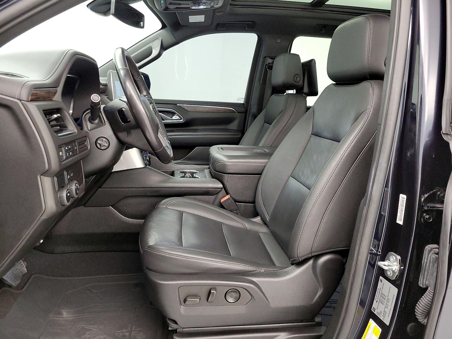 Thumbnail: 2022 Chevrolet Suburban - 11