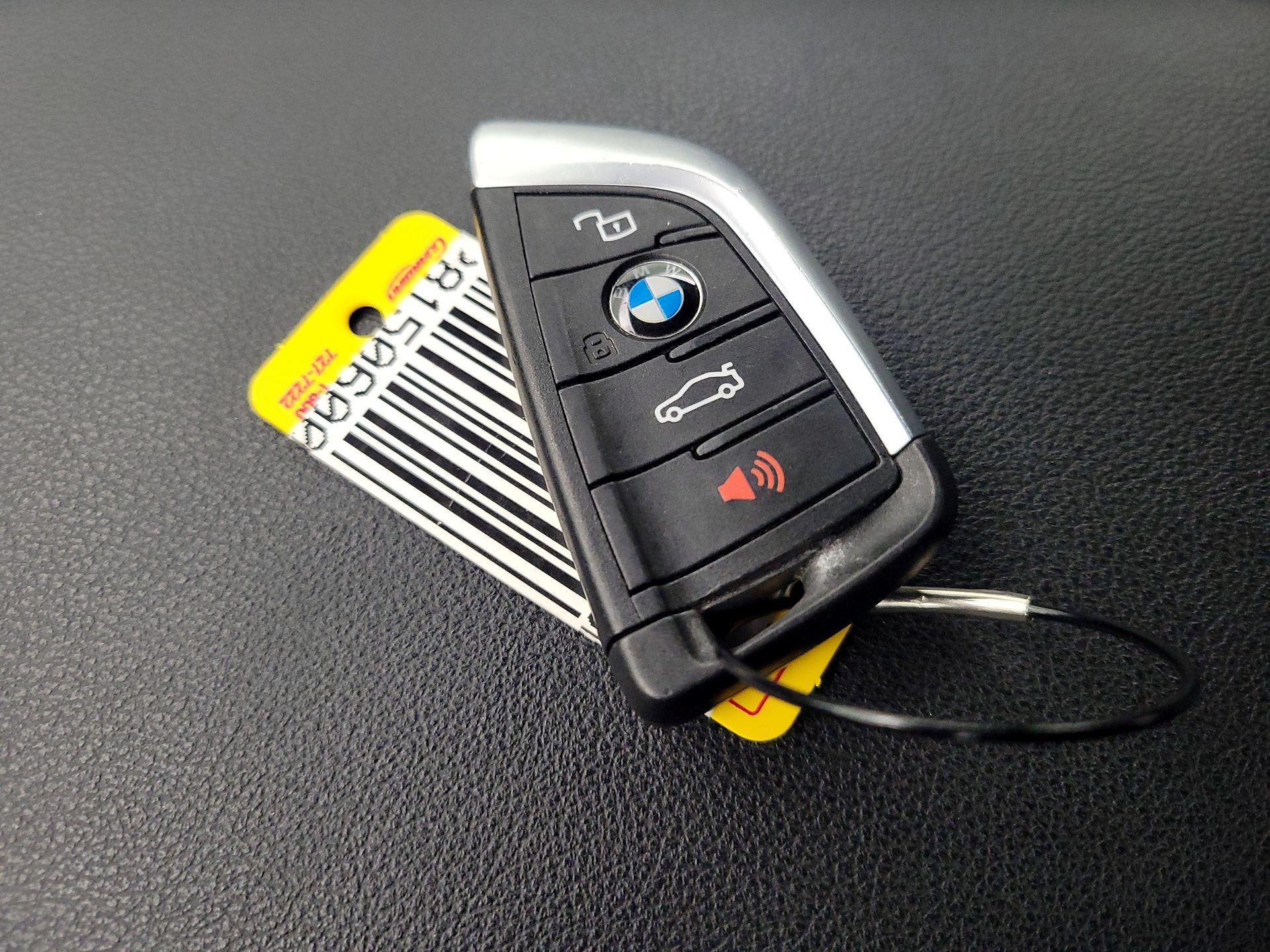 Thumbnail: 2024 BMW 3 Series - 20