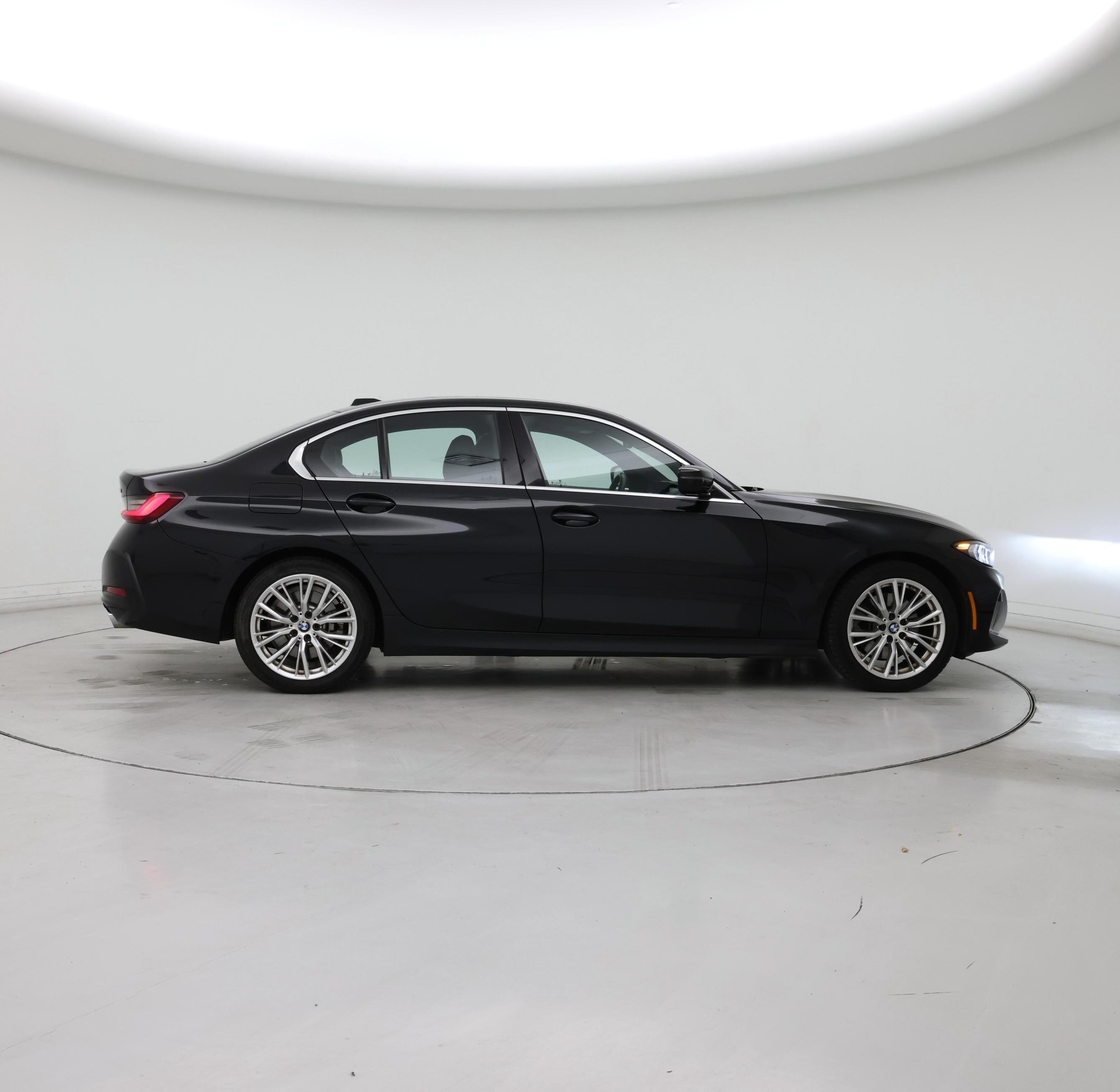 Thumbnail: 2024 BMW 3 Series - 7