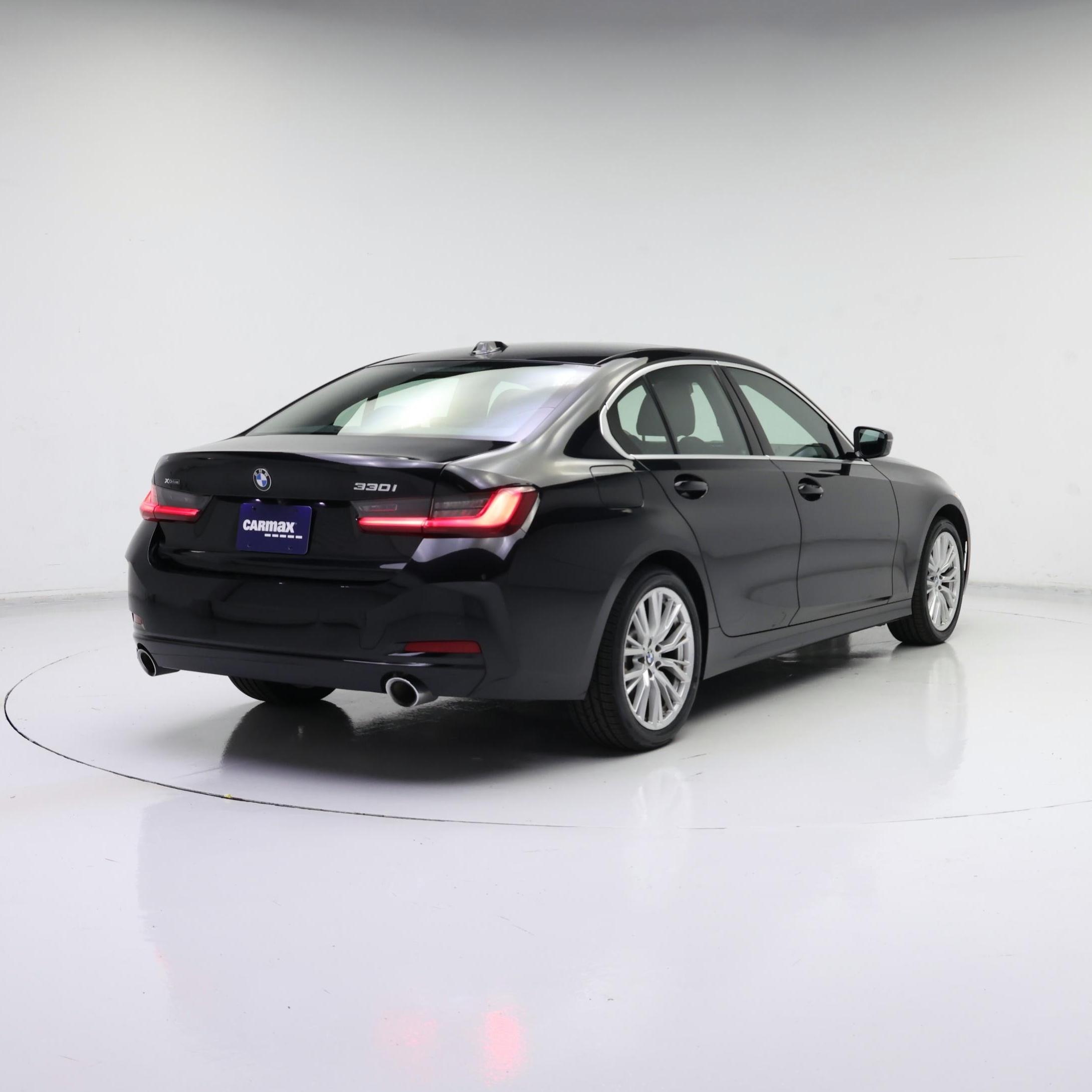 Thumbnail: 2024 BMW 3 Series - 8