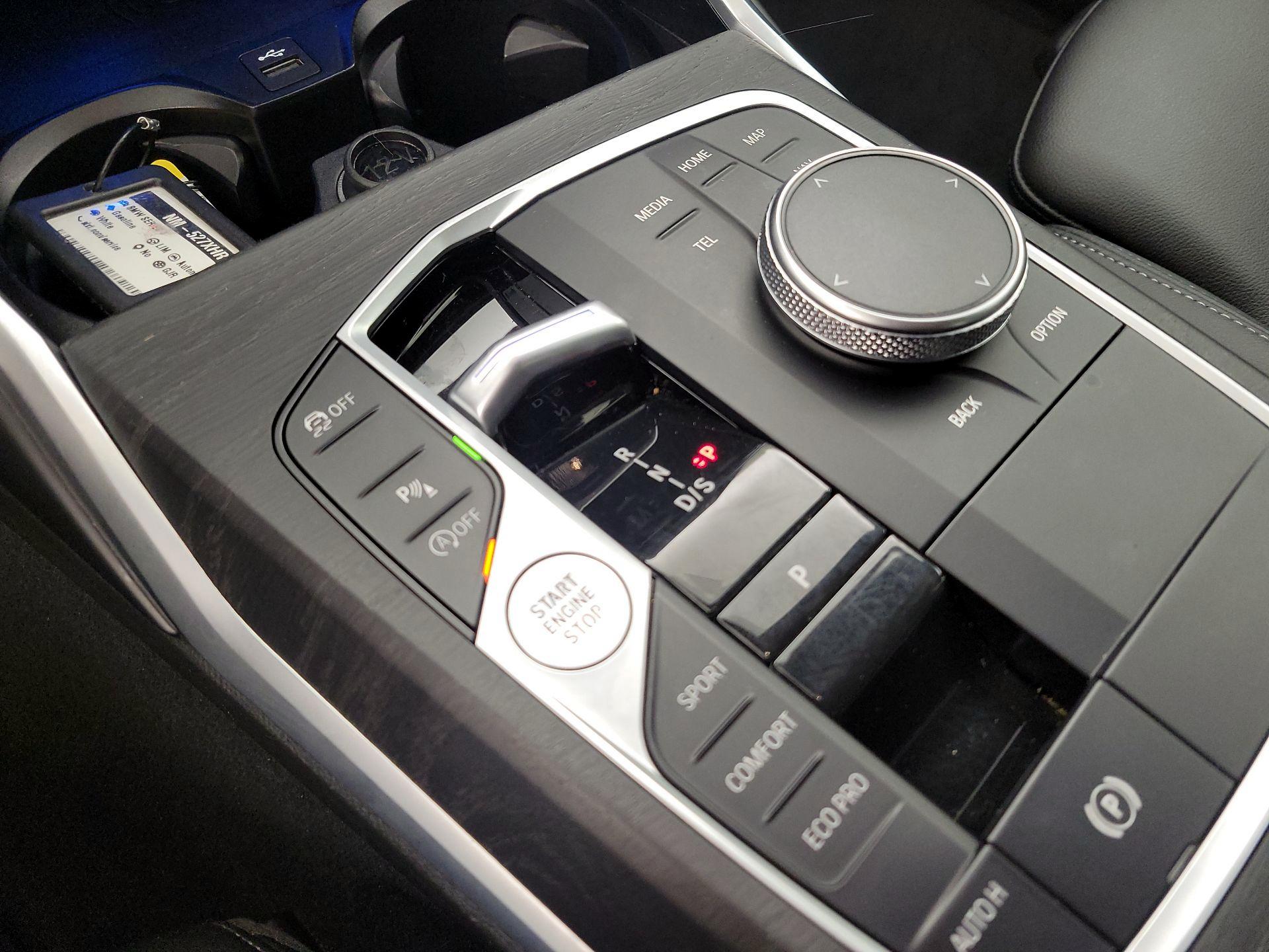 Thumbnail: 2024 BMW 3 Series - 18