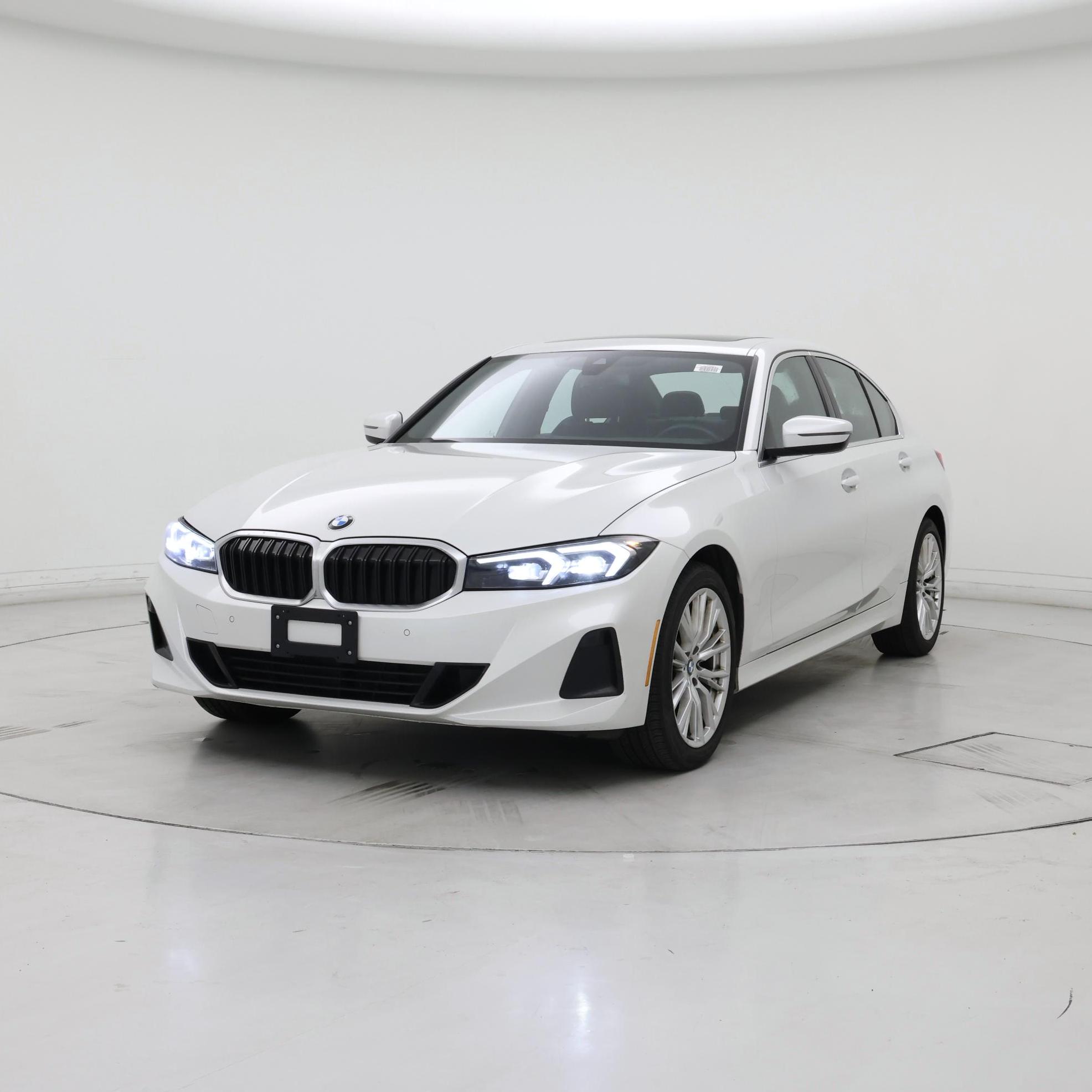 Thumbnail: 2024 BMW 3 Series - 4