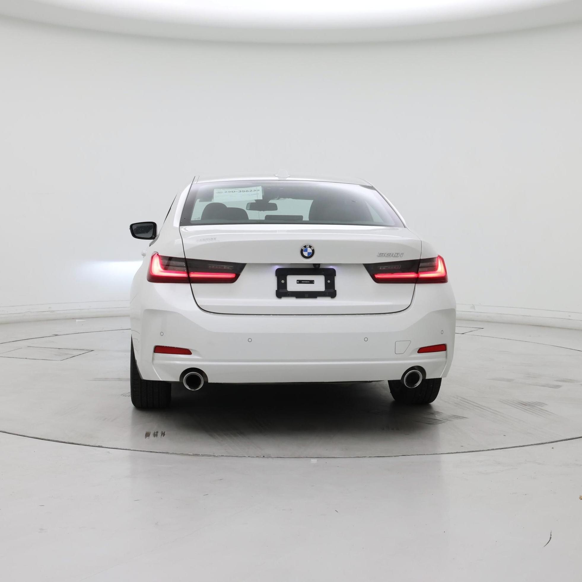 Thumbnail: 2024 BMW 3 Series - 6