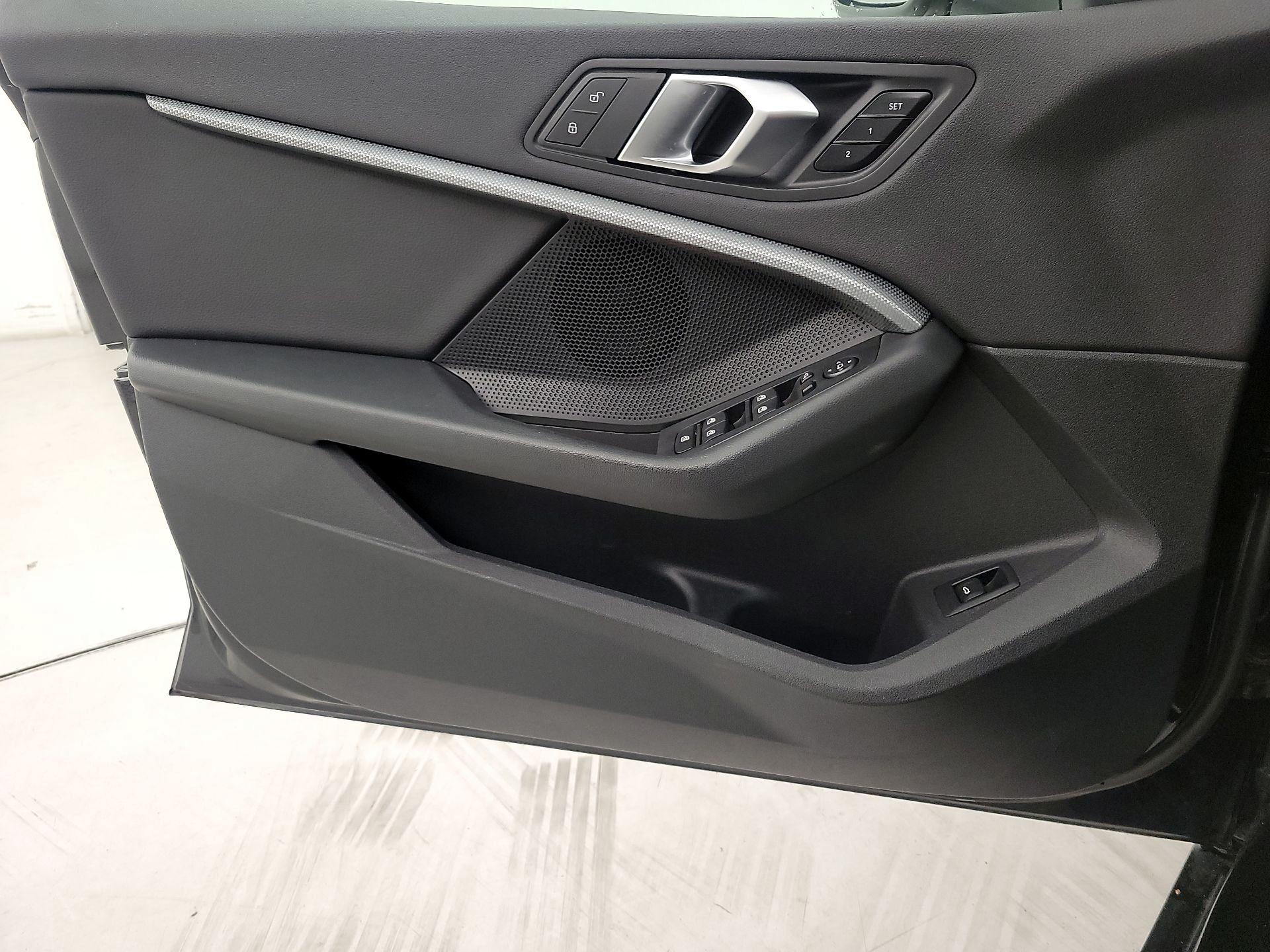 Thumbnail: 2024 BMW 2 Series - 12