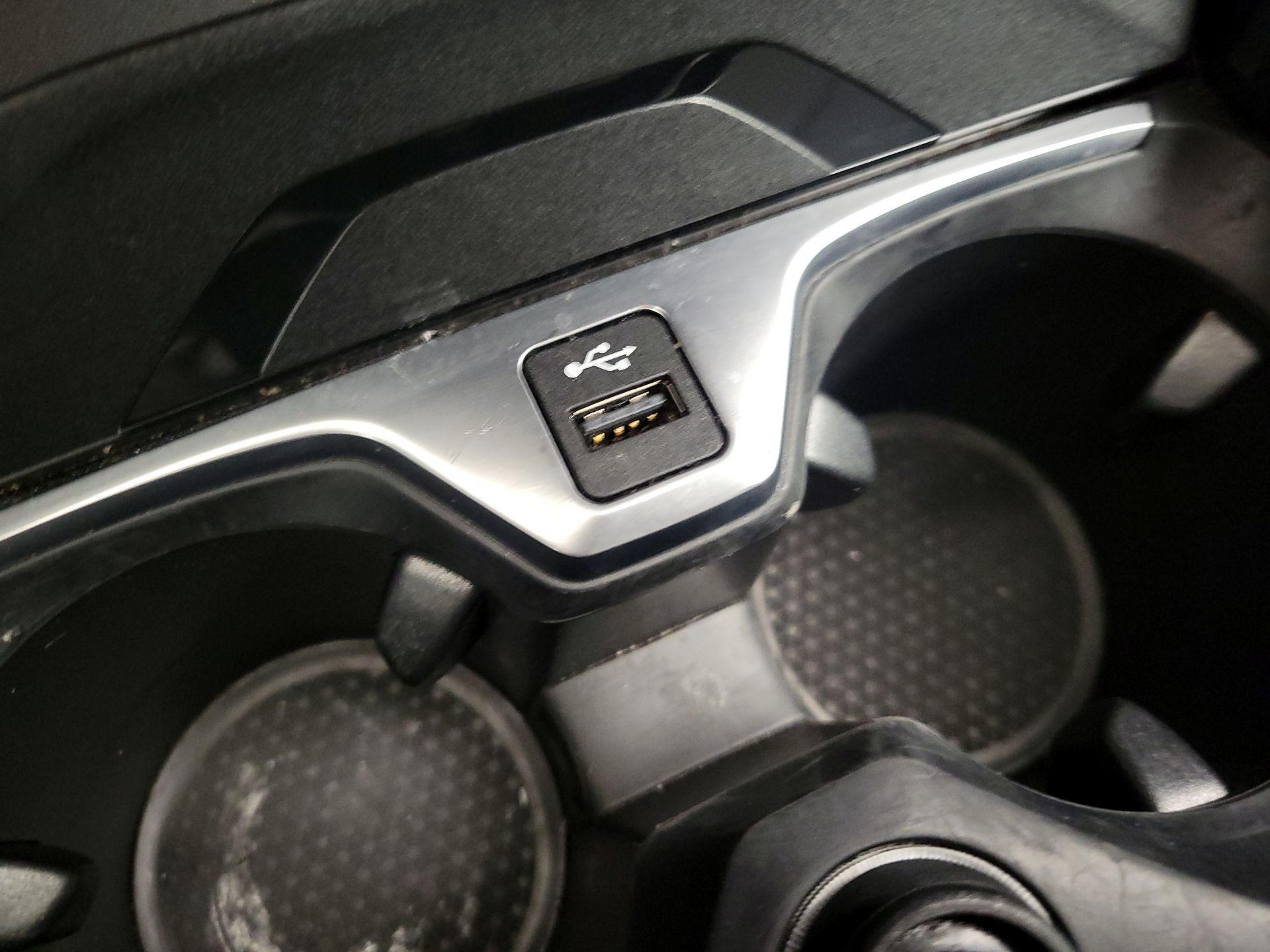 Thumbnail: 2024 BMW 2 Series - 18