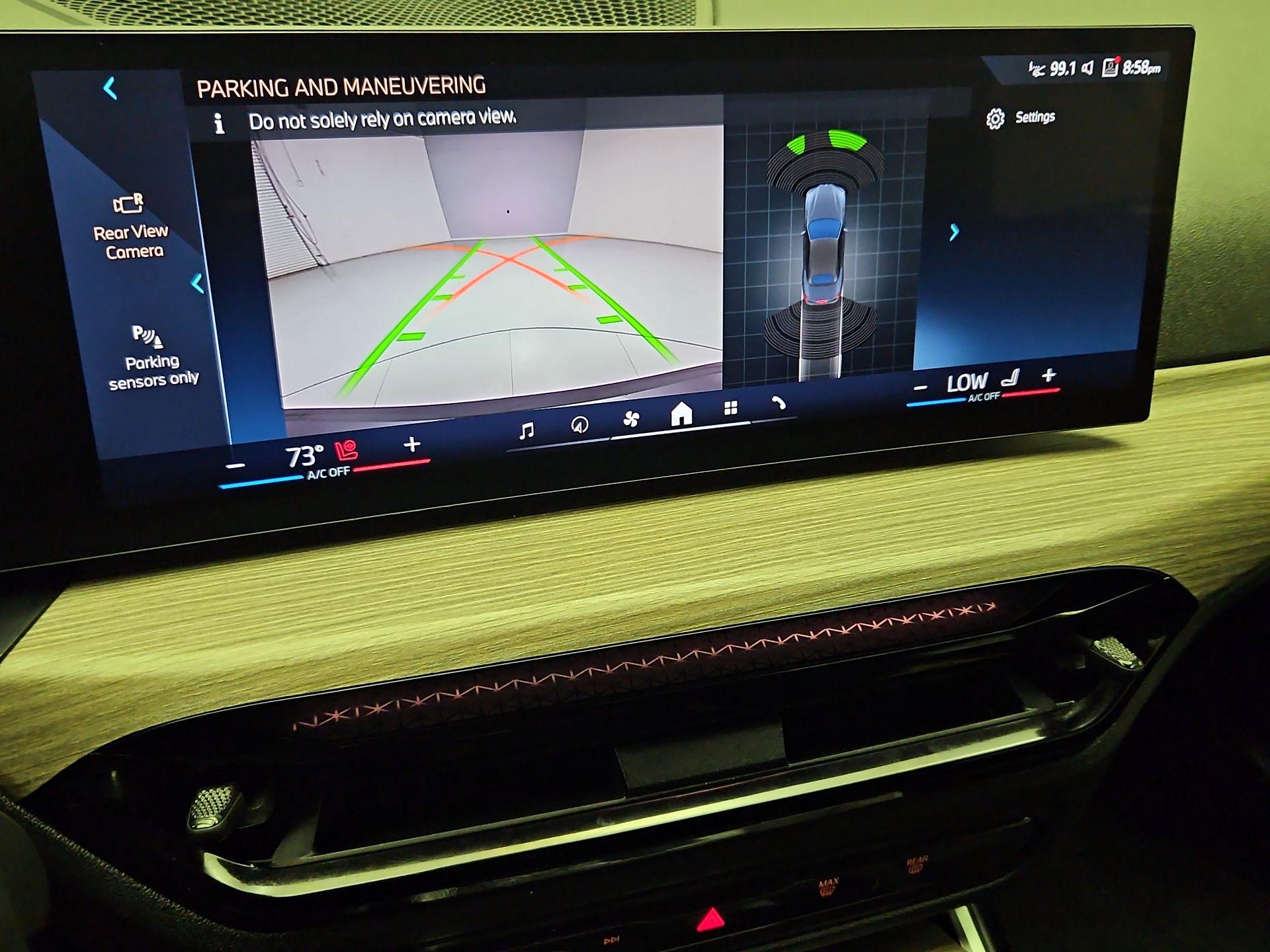 Thumbnail: 2025 BMW 4 Series - 15