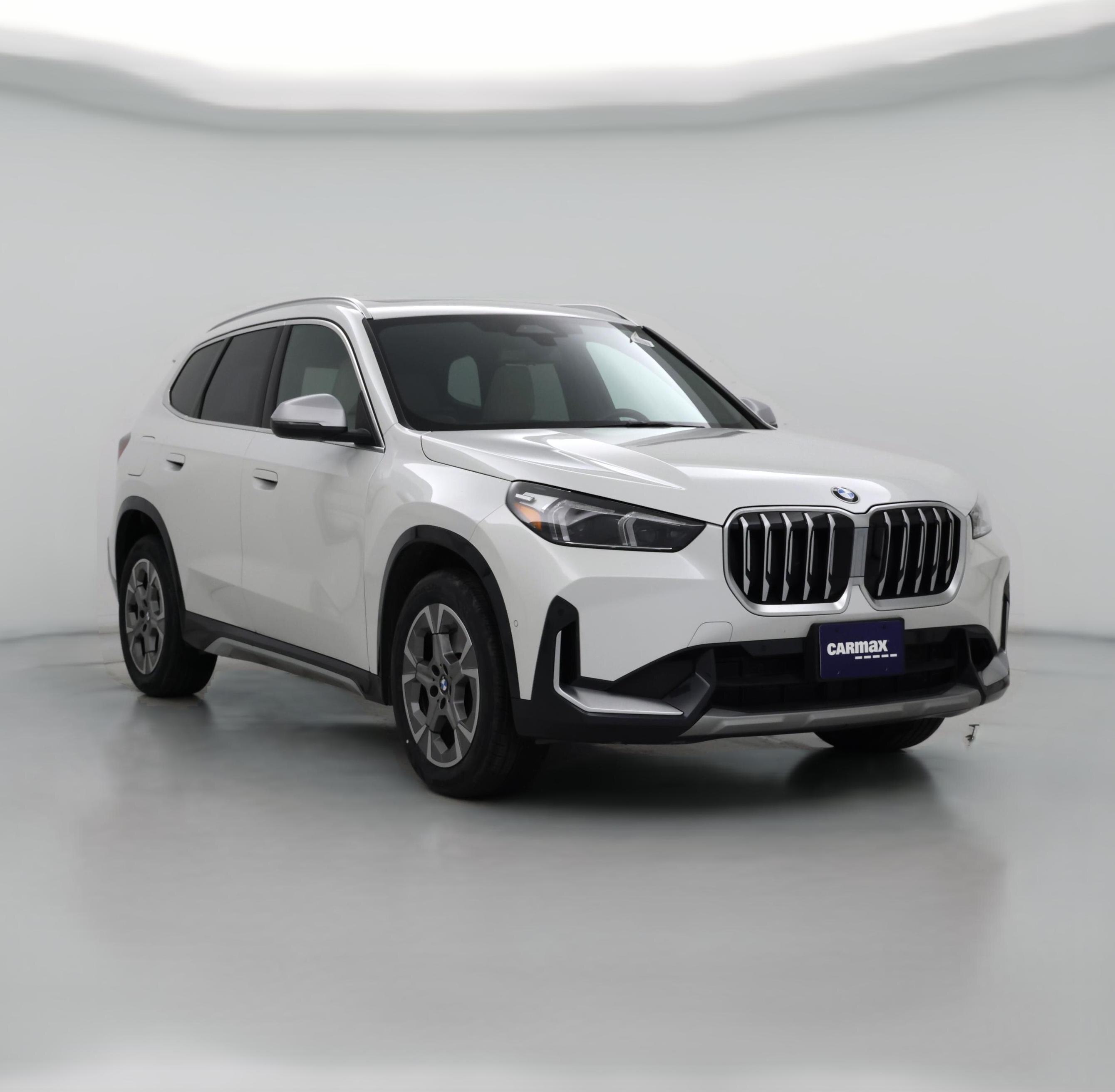 Thumbnail: 2024 BMW X1 - 1