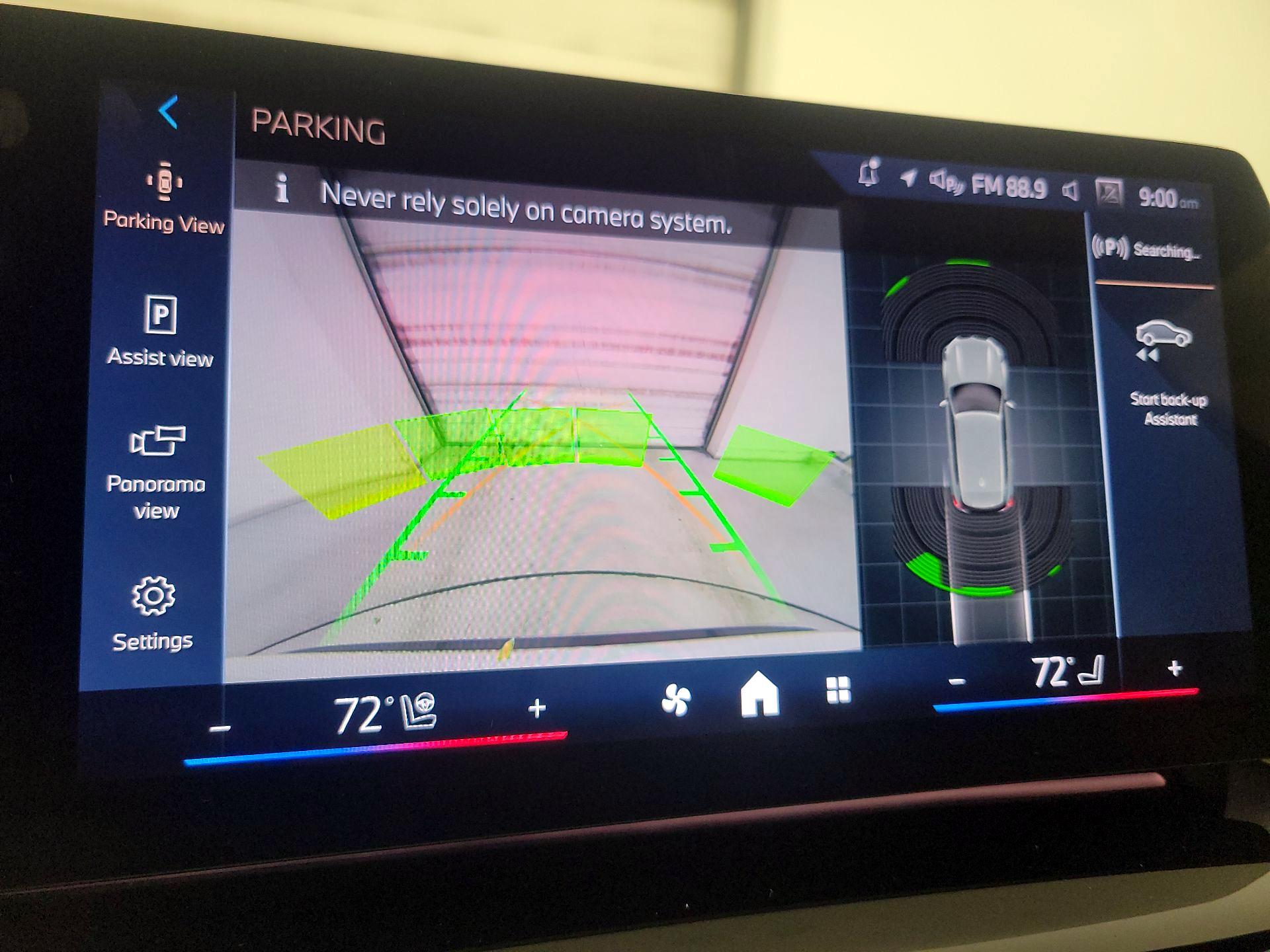 Thumbnail: 2024 BMW X1 - 14