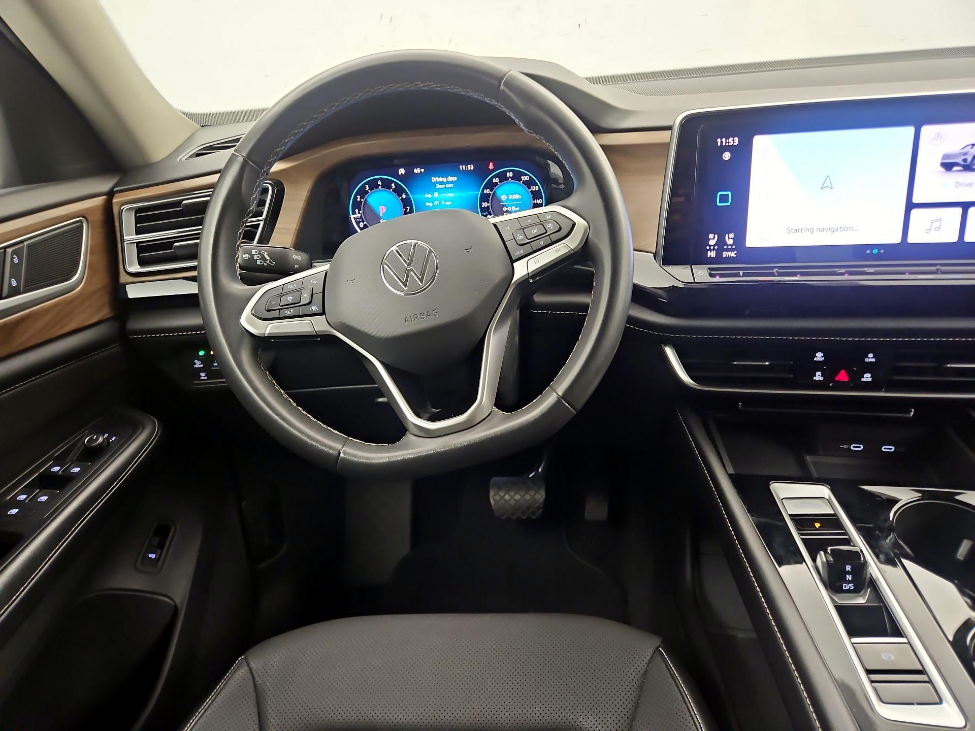 Thumbnail: 2024 Volkswagen Atlas - 10