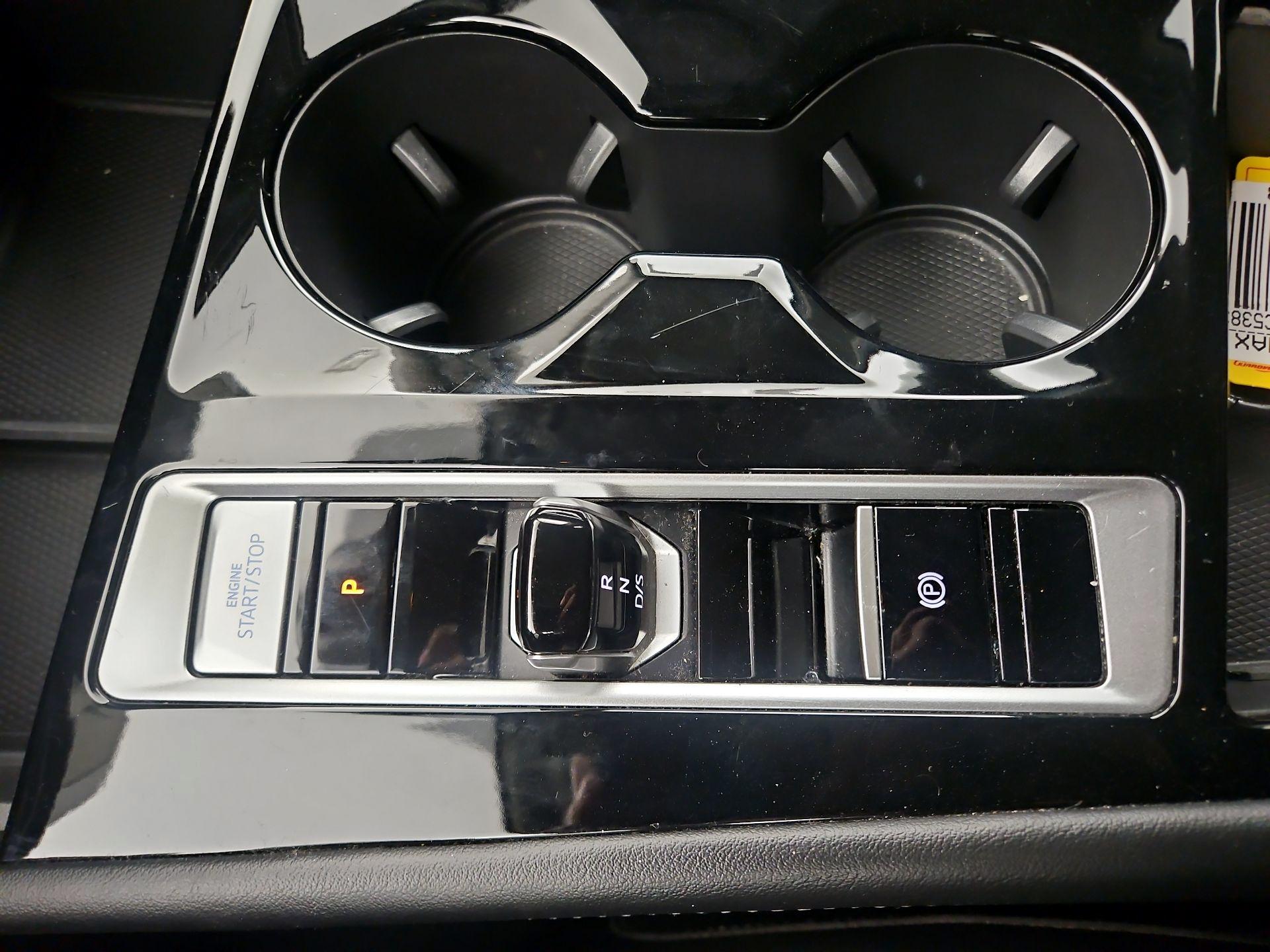 Thumbnail: 2024 Volkswagen Atlas - 17