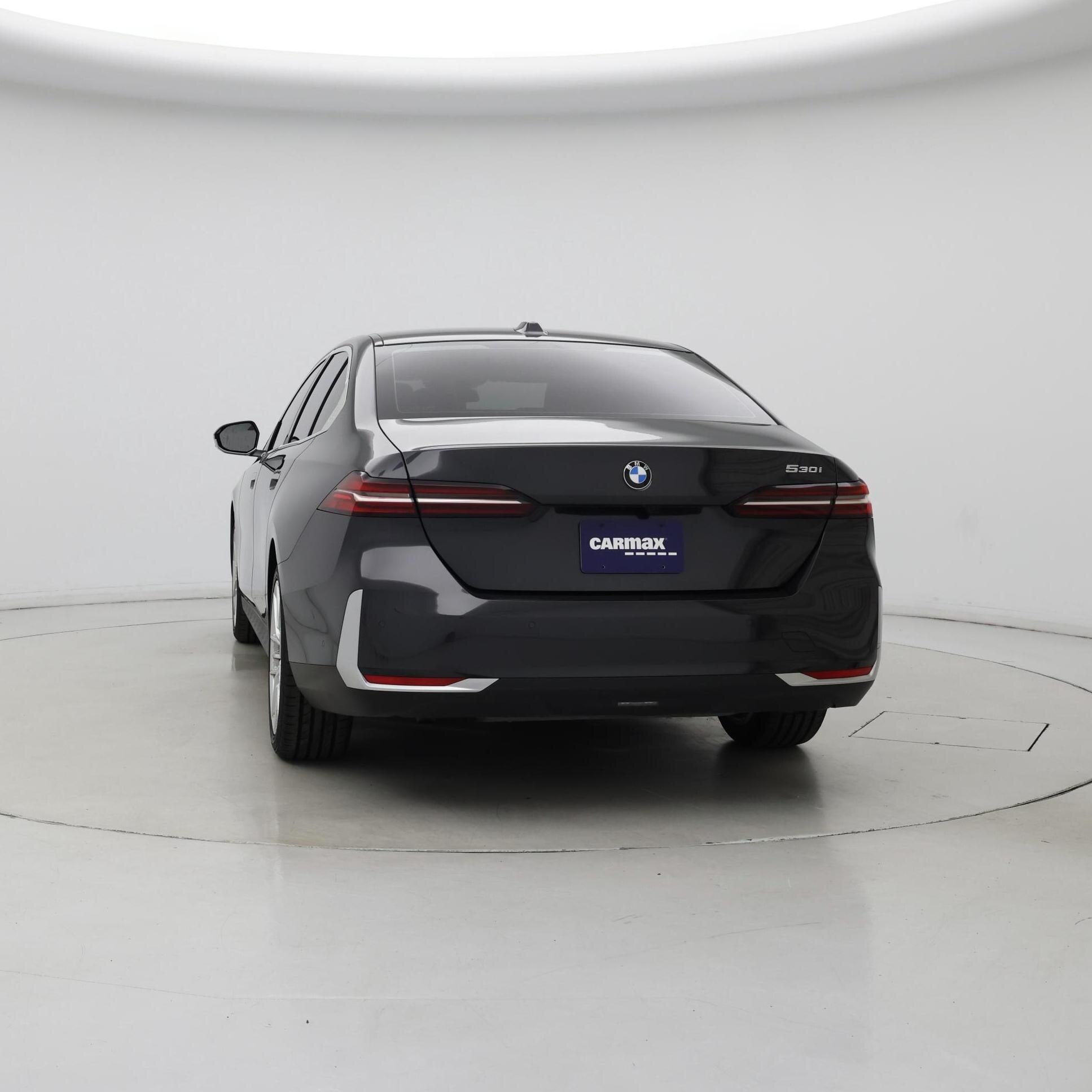 Thumbnail: 2025 BMW 5 Series - 6