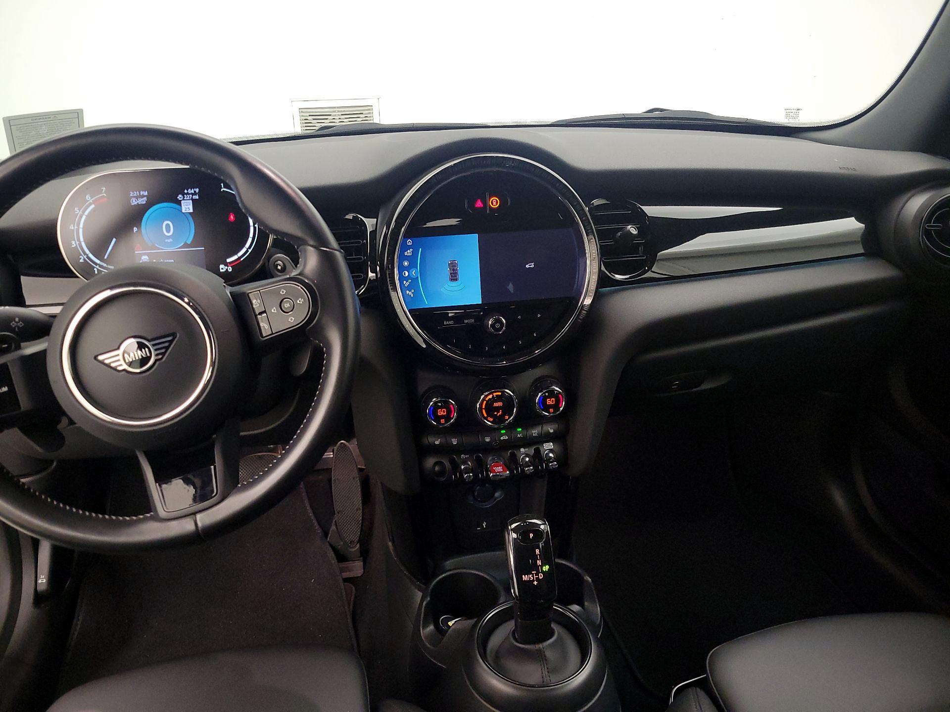 Thumbnail: 2024 MINI Cooper - 9