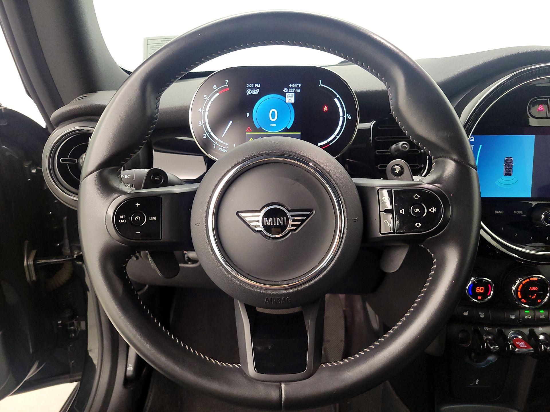 Thumbnail: 2024 MINI Cooper - 10