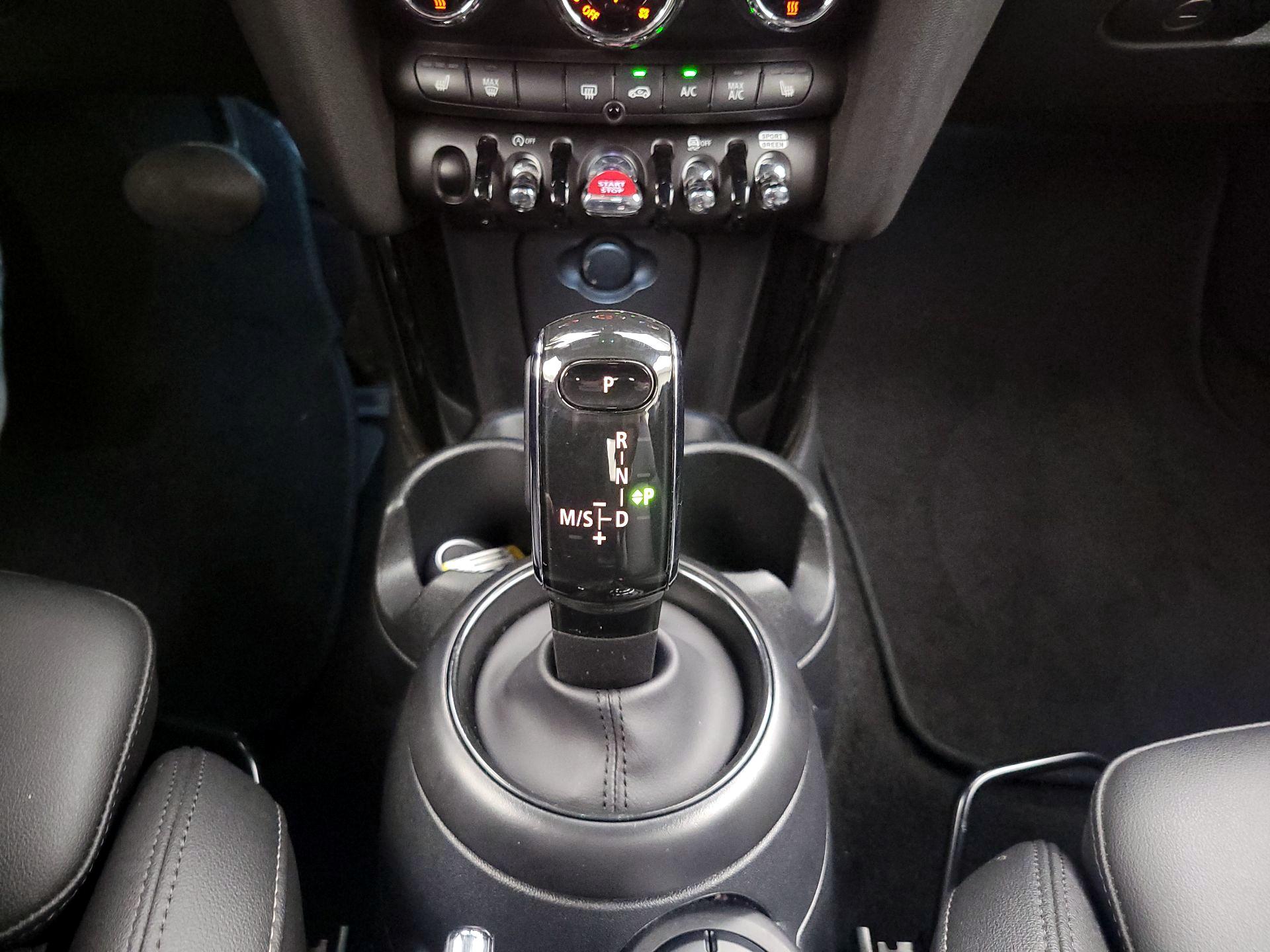 Thumbnail: 2024 MINI Cooper - 17