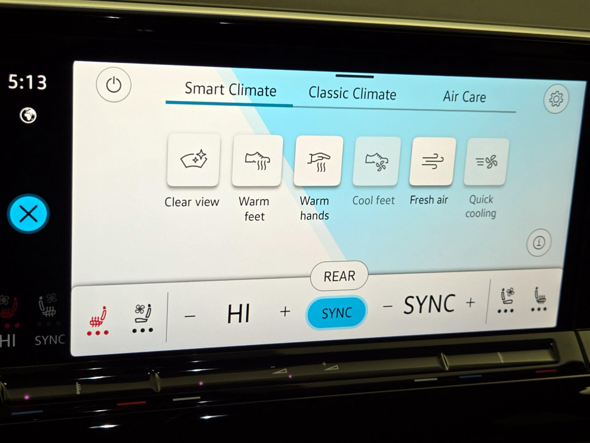 Thumbnail: 2024 Volkswagen Atlas - 16