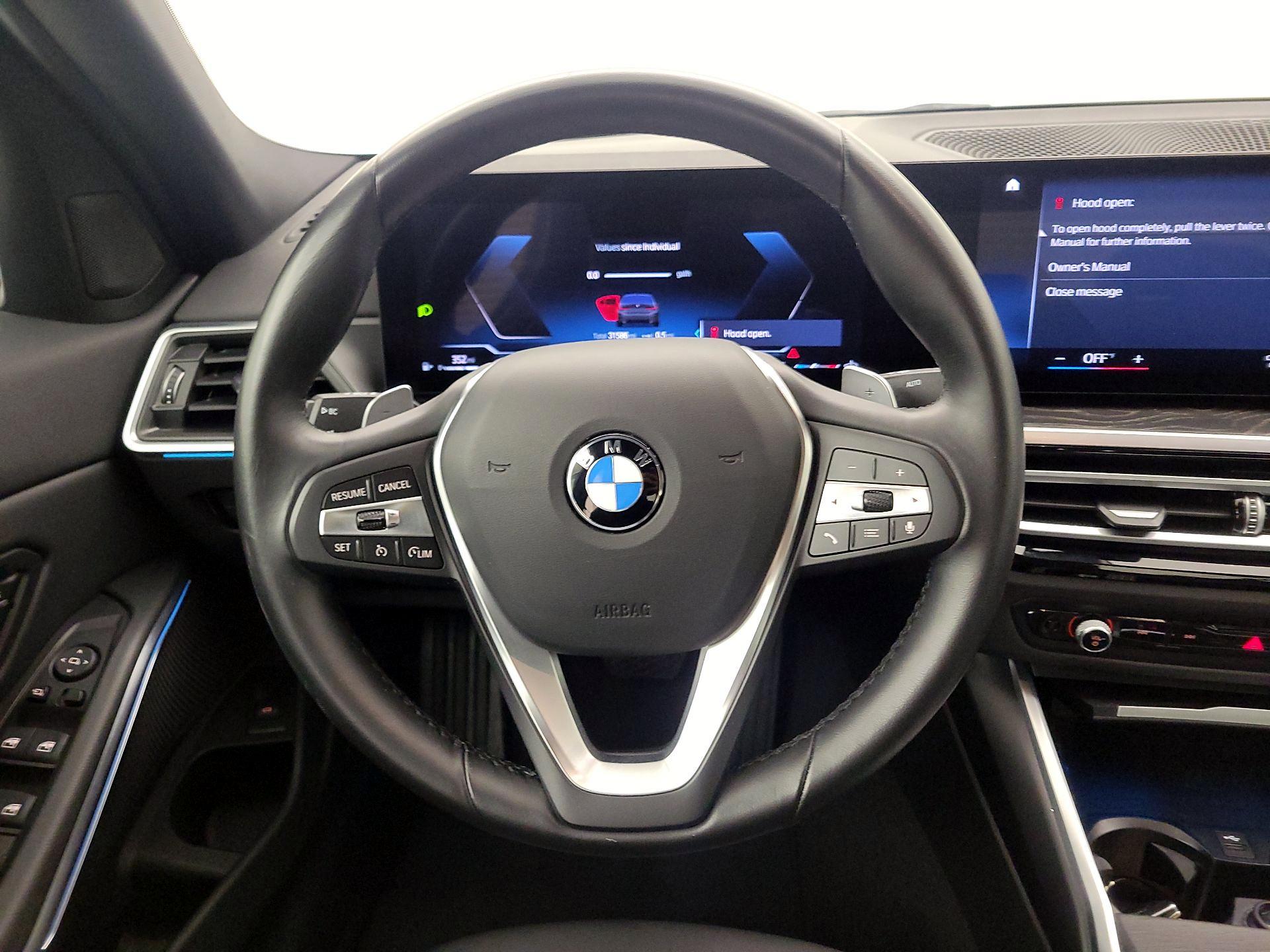 Thumbnail: 2024 BMW 3 Series - 10