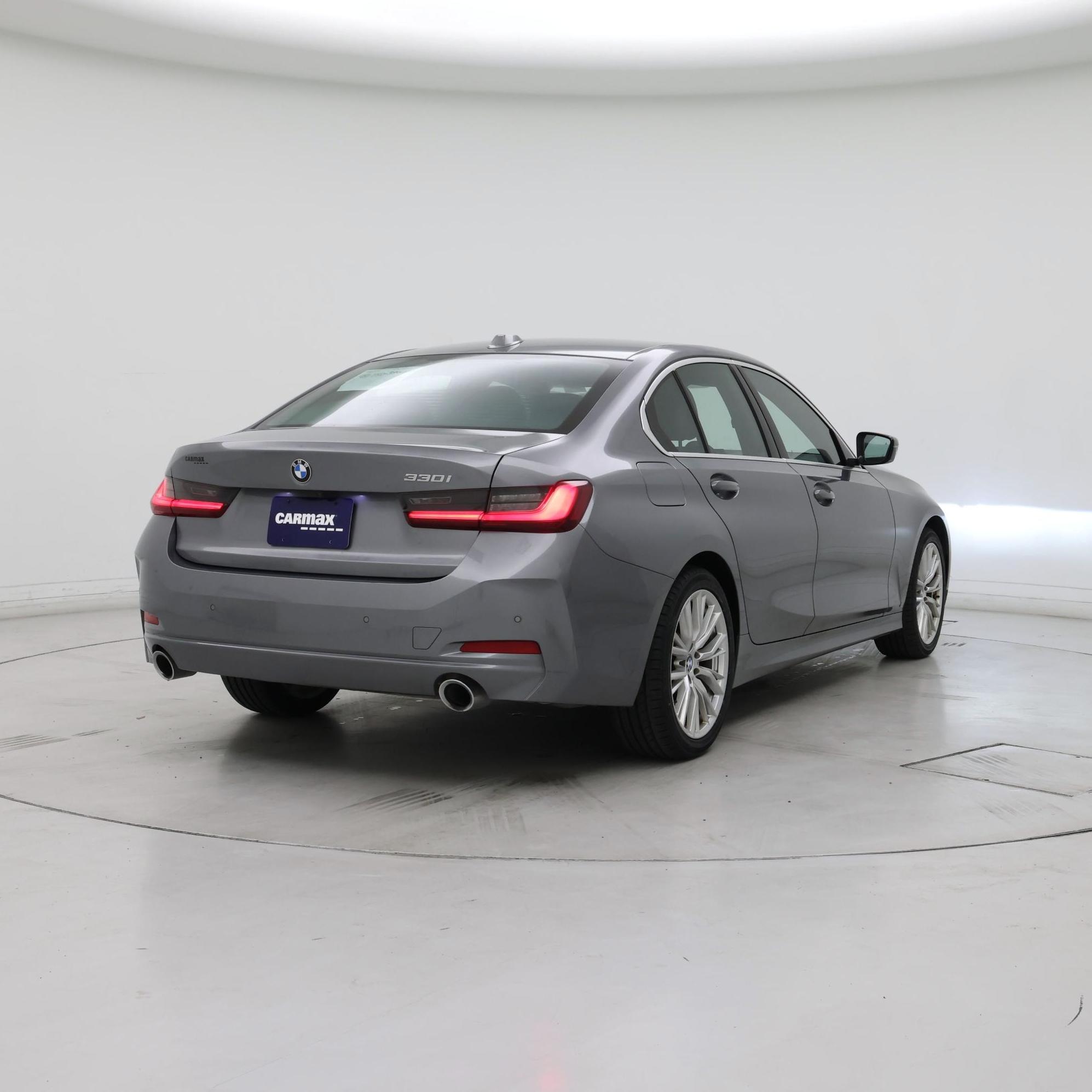 Thumbnail: 2024 BMW 3 Series - 8