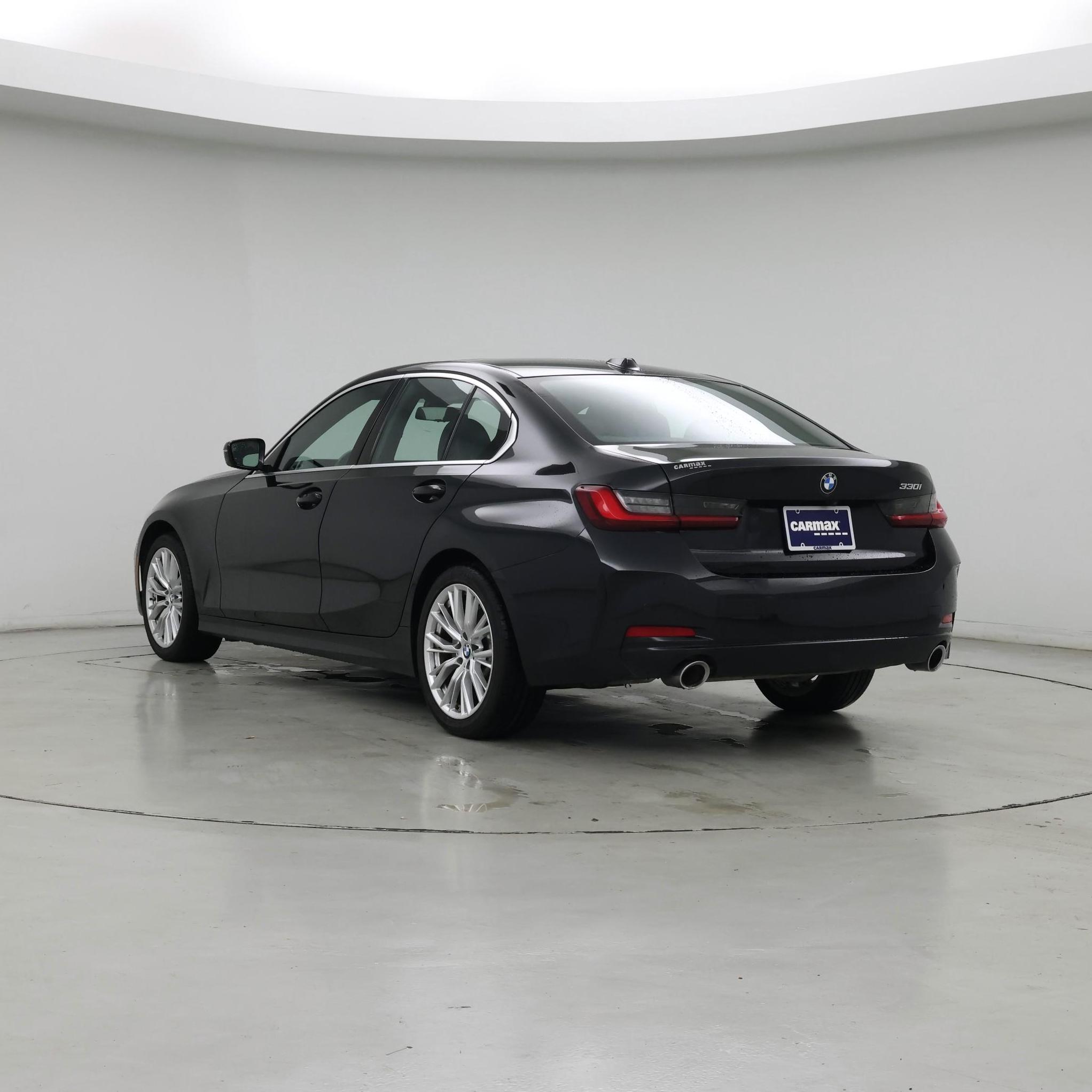 Thumbnail: 2024 BMW 3 Series - 2