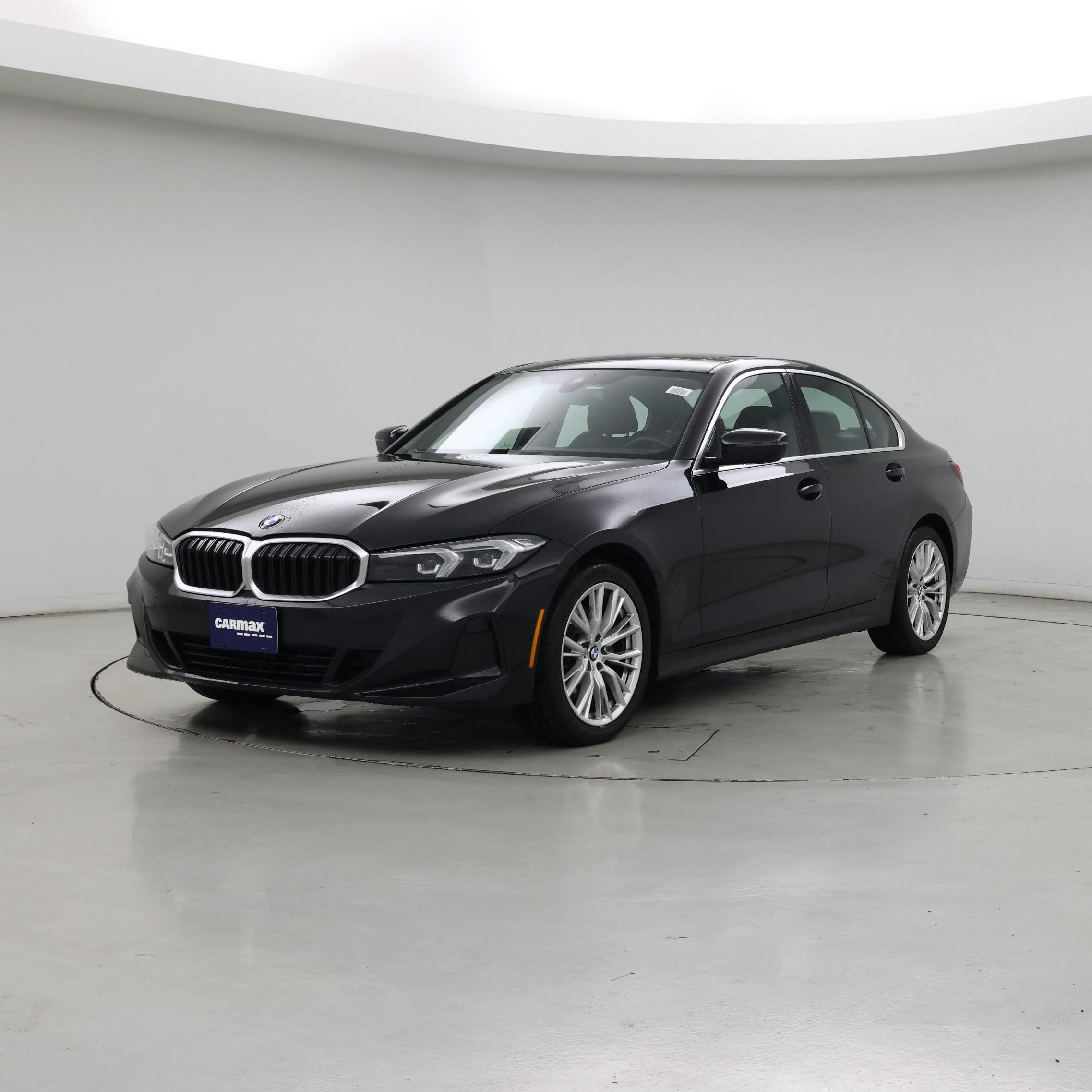 Thumbnail: 2024 BMW 3 Series - 4