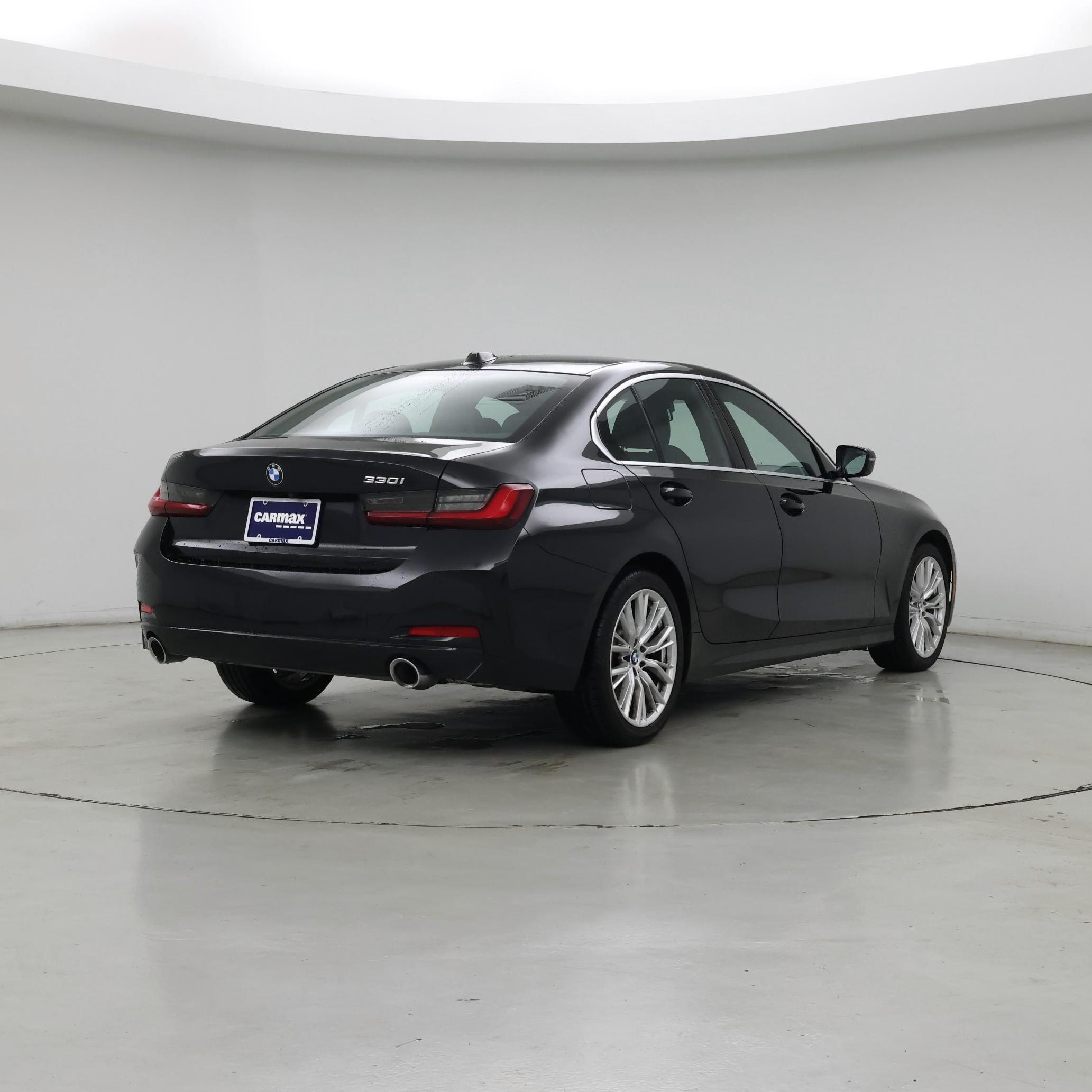 Thumbnail: 2024 BMW 3 Series - 8