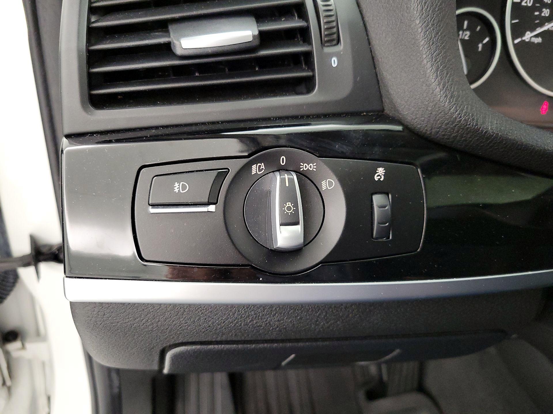 Thumbnail: 2017 BMW X3 - 13