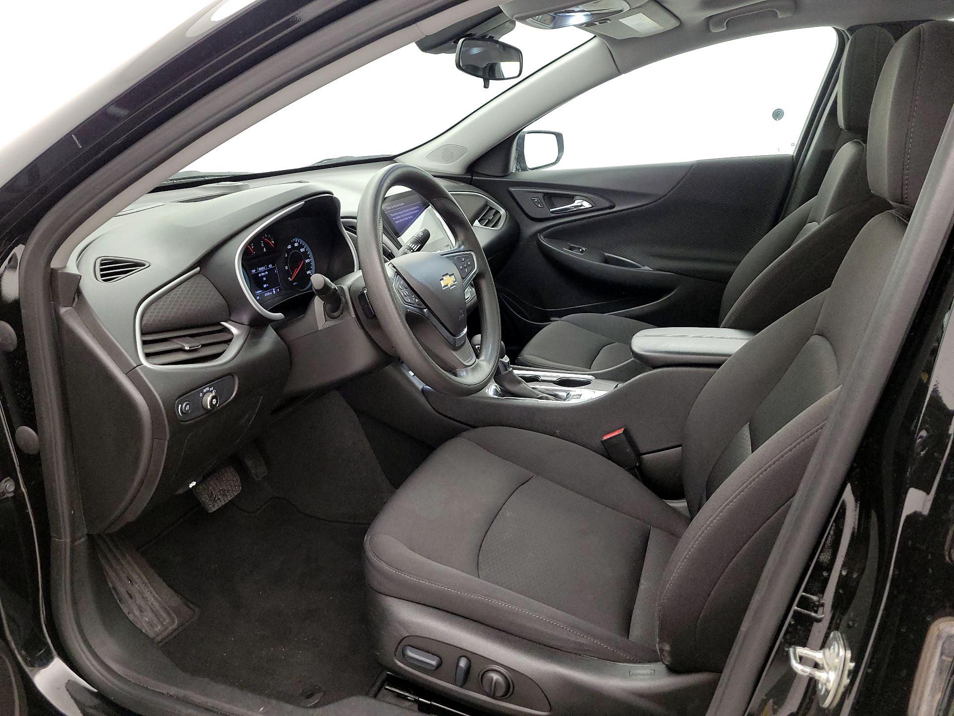 Thumbnail: 2024 Chevrolet Malibu - 11