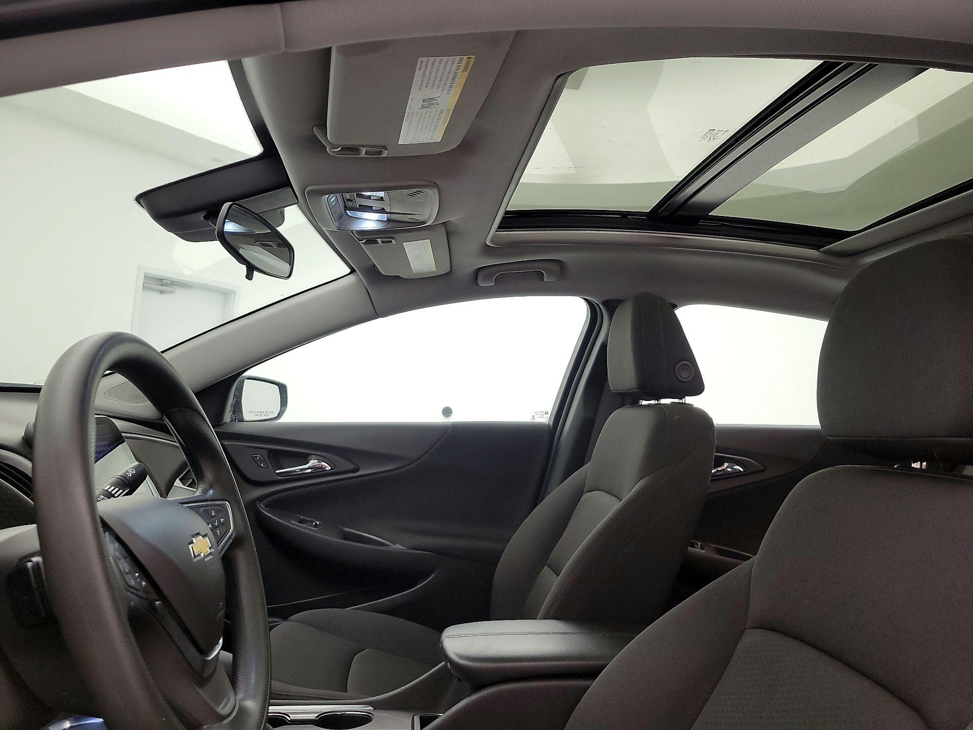 Thumbnail: 2024 Chevrolet Malibu - 20