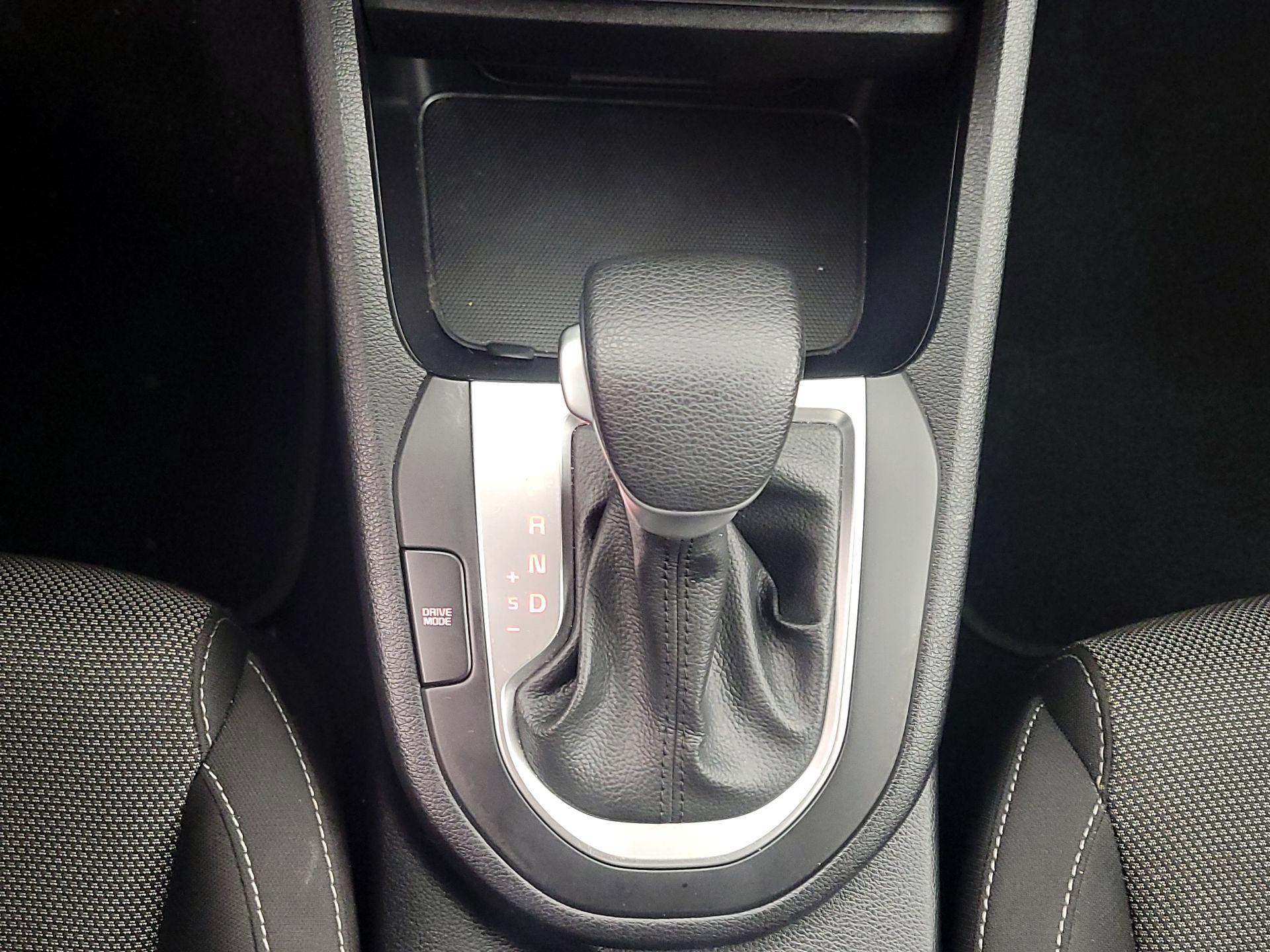 Thumbnail: 2024 Kia Forte - 17