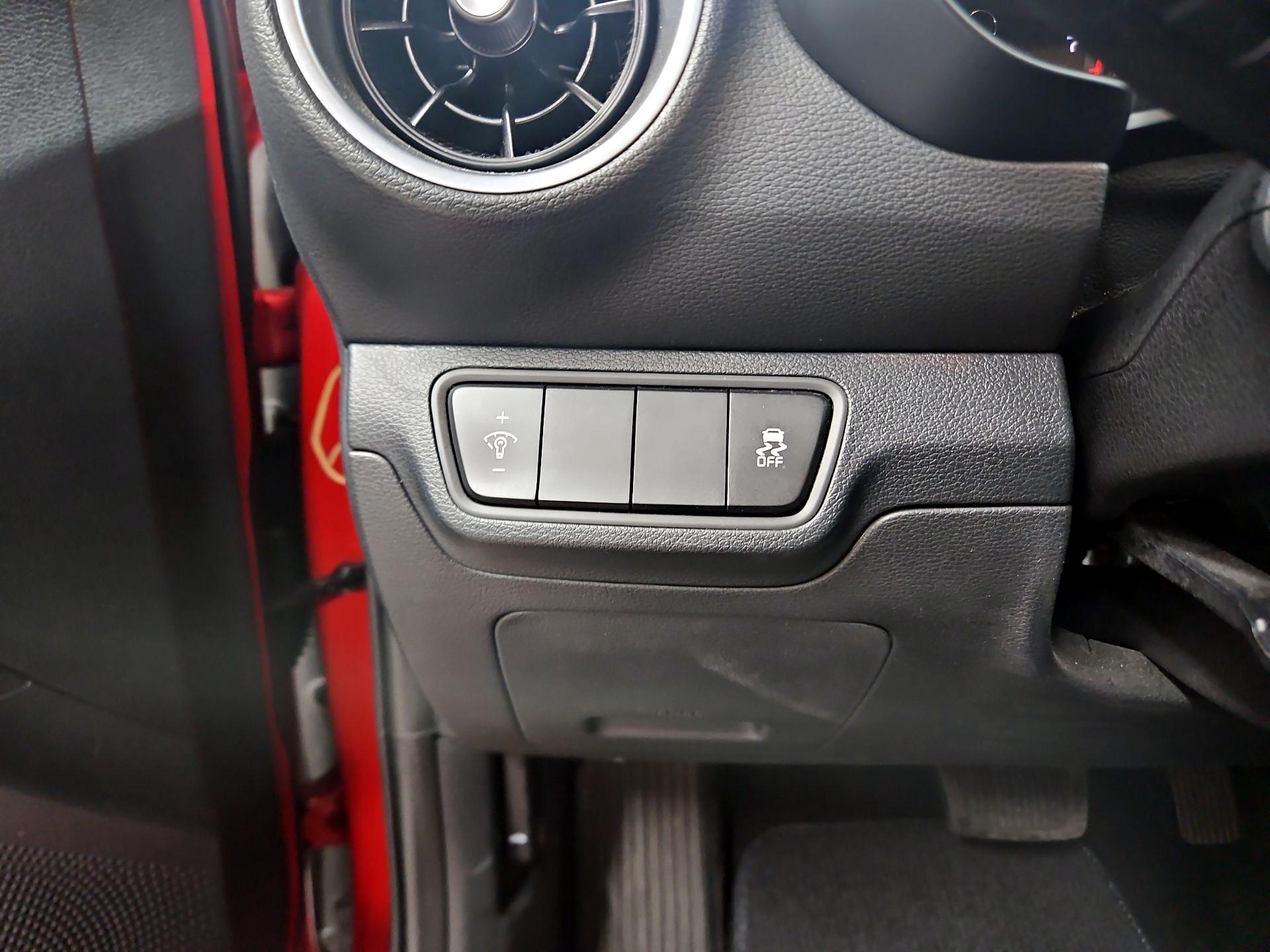 Thumbnail: 2024 Kia Forte - 13