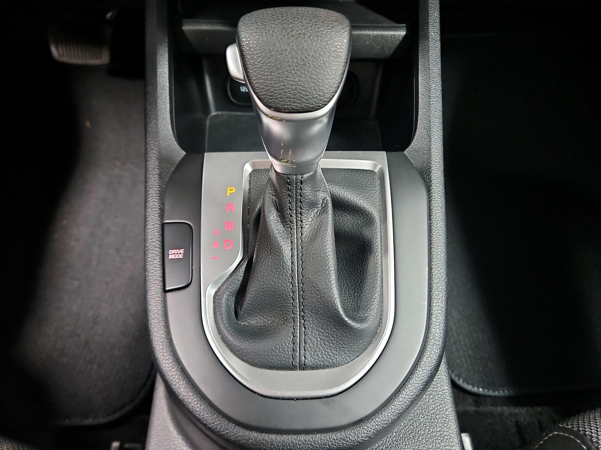 Thumbnail: 2024 Kia Forte - 17