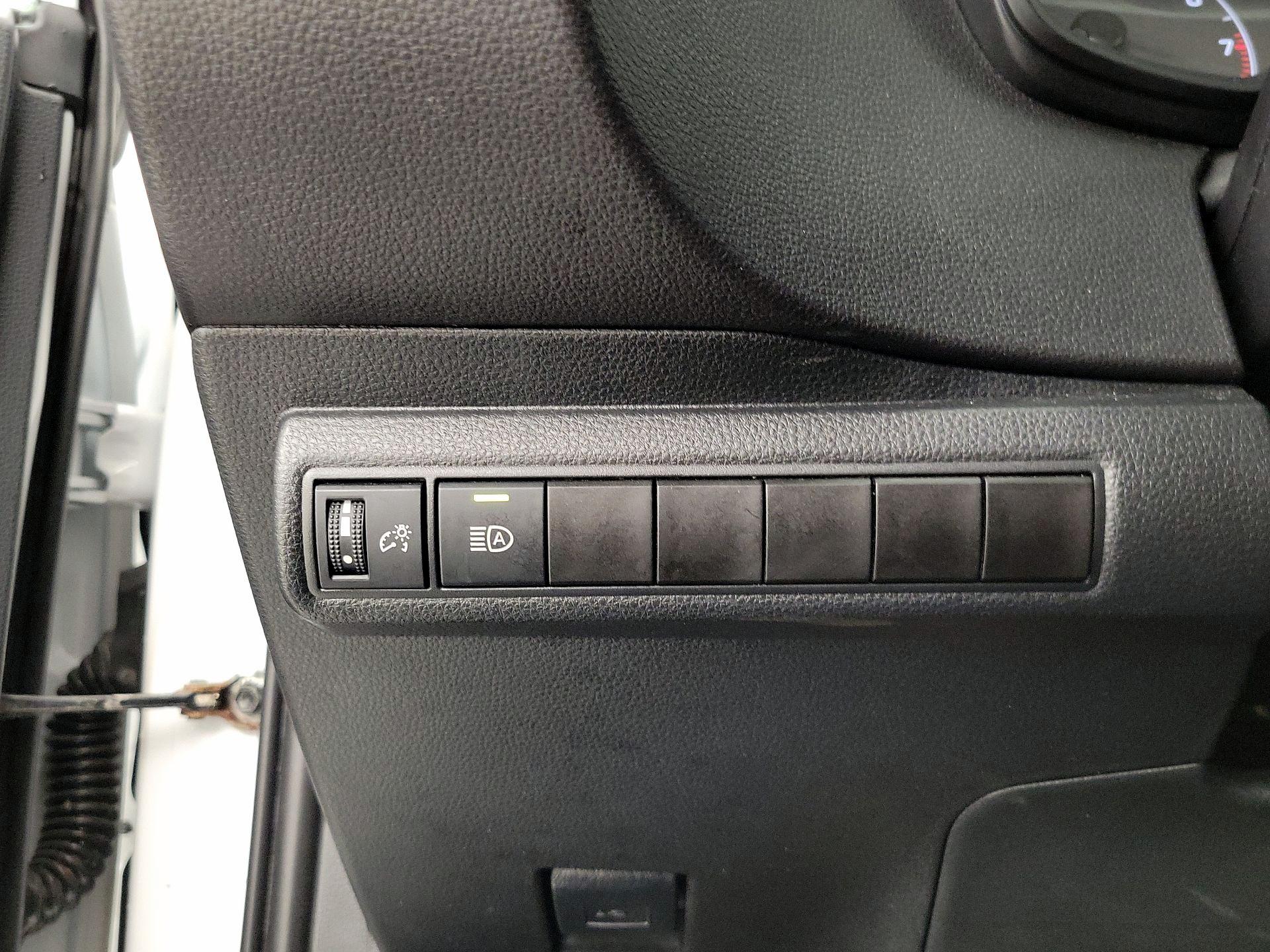 Thumbnail: 2024 Toyota Corolla - 13