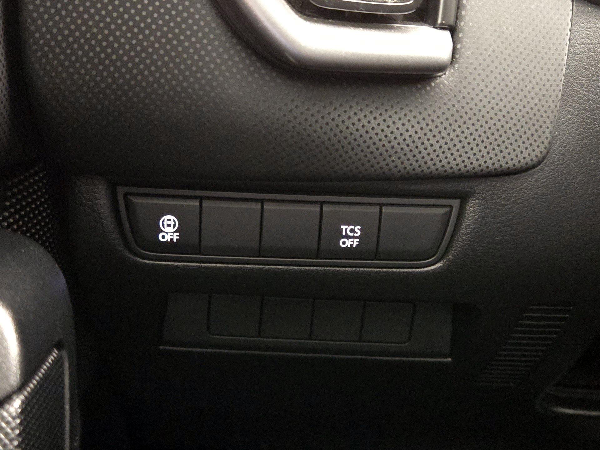 Thumbnail: 2025 Mazda CX-50 - 13