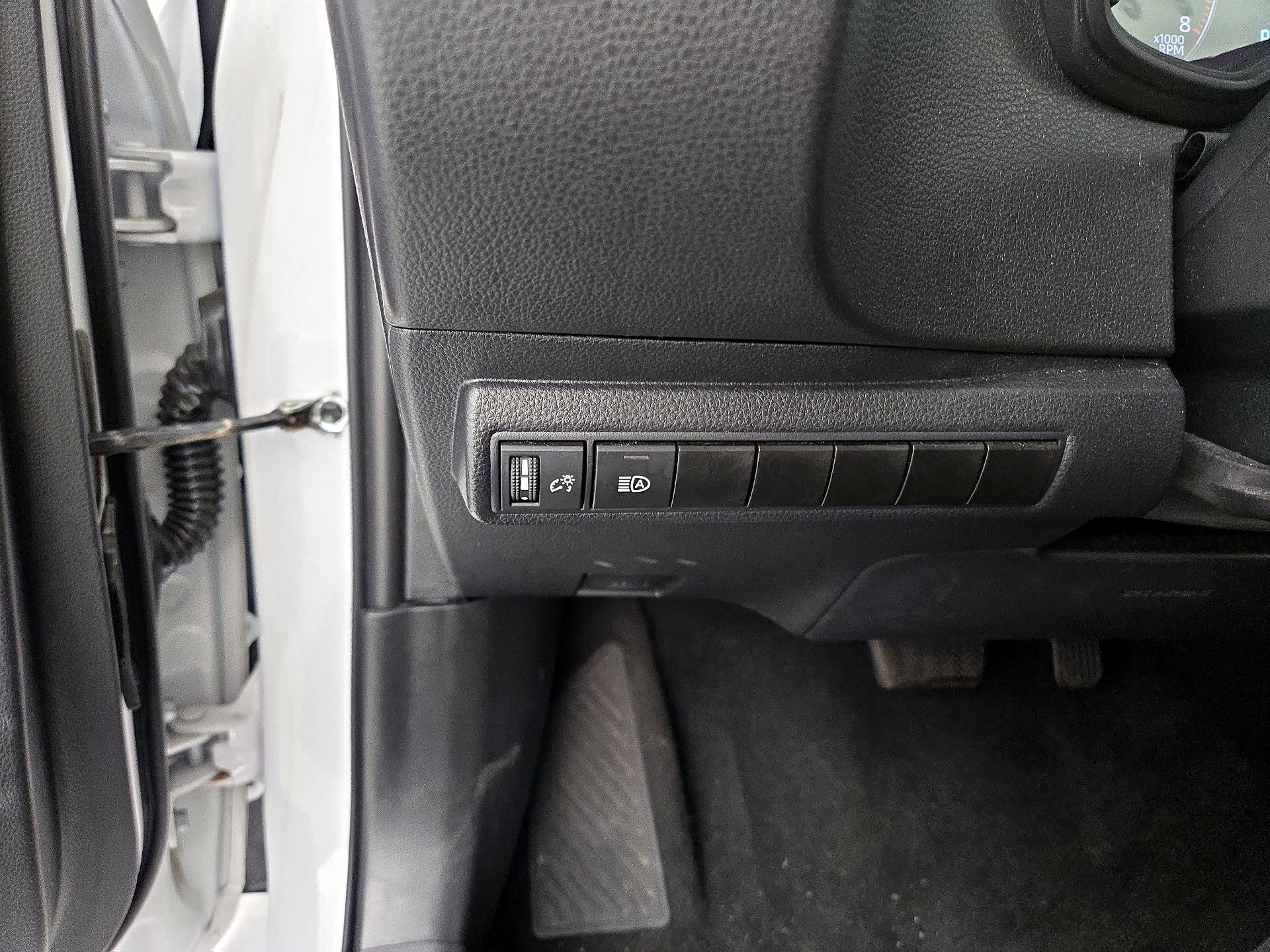 Thumbnail: 2024 Toyota Corolla - 13