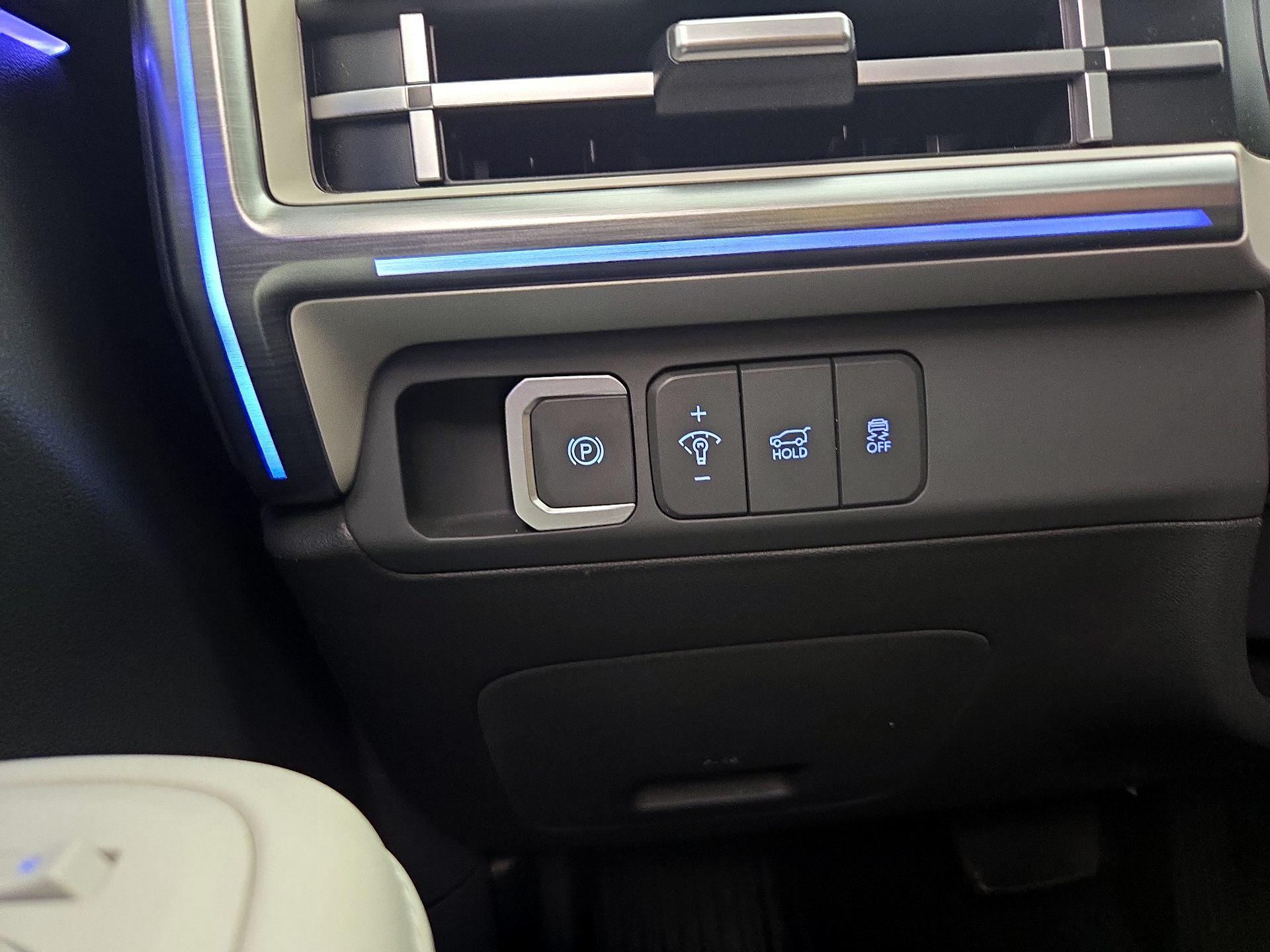 Thumbnail: 2024 Hyundai Santa Fe - 13