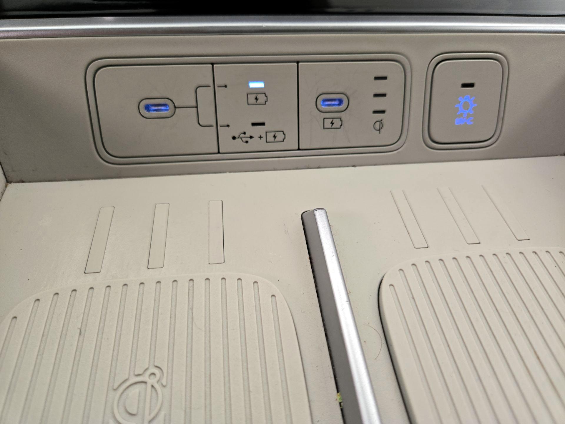 Thumbnail: 2024 Hyundai Santa Fe - 19