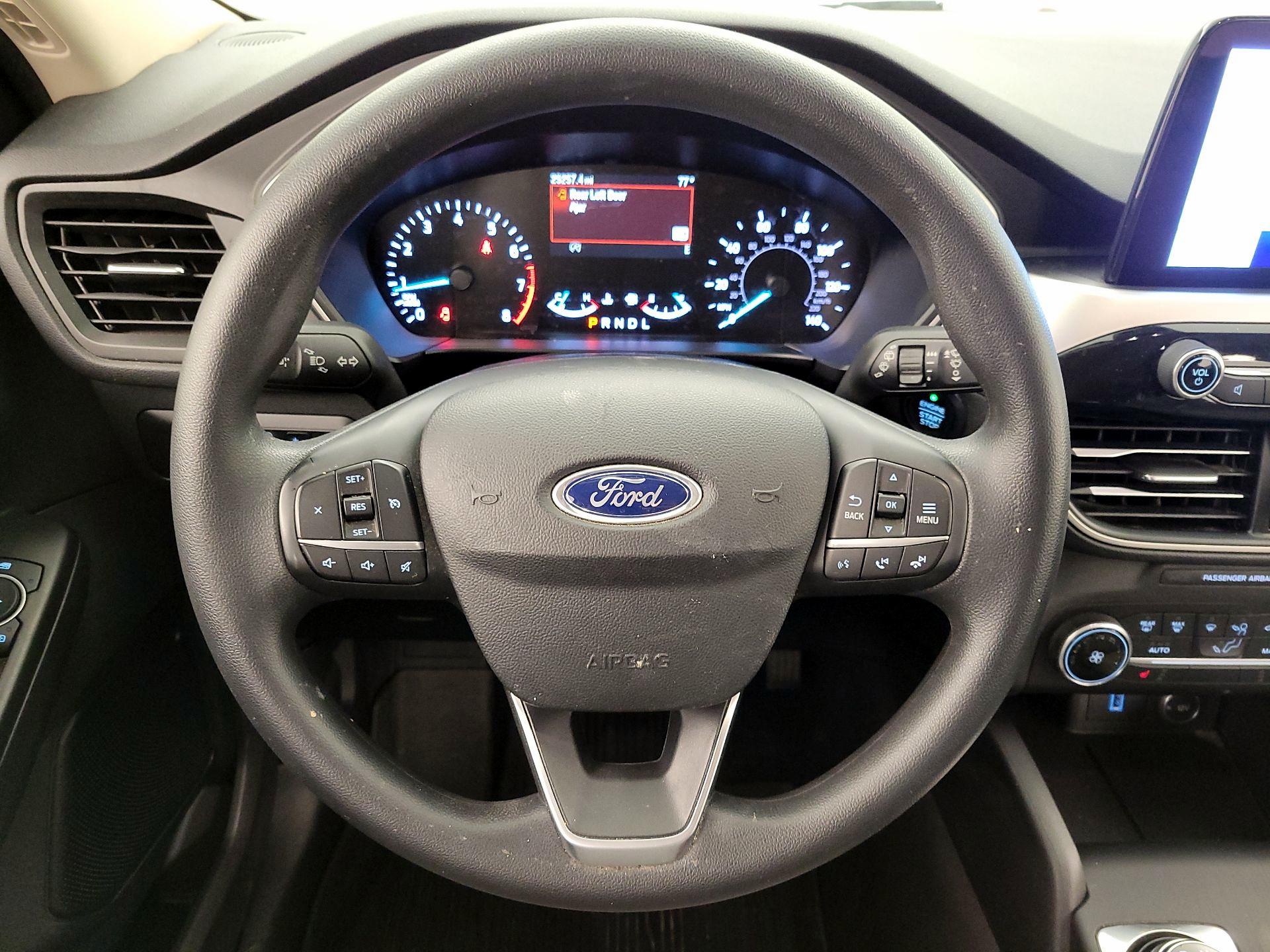 Thumbnail: 2020 Ford Escape - 10