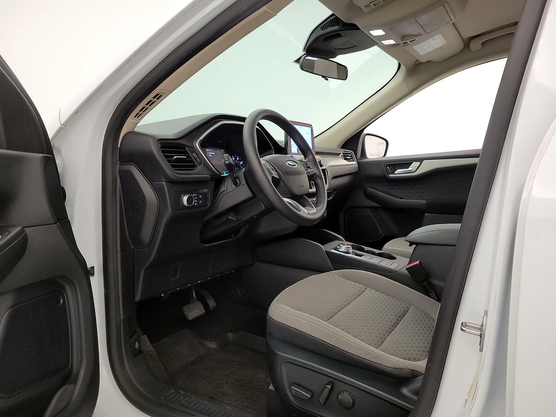 Thumbnail: 2020 Ford Escape - 11