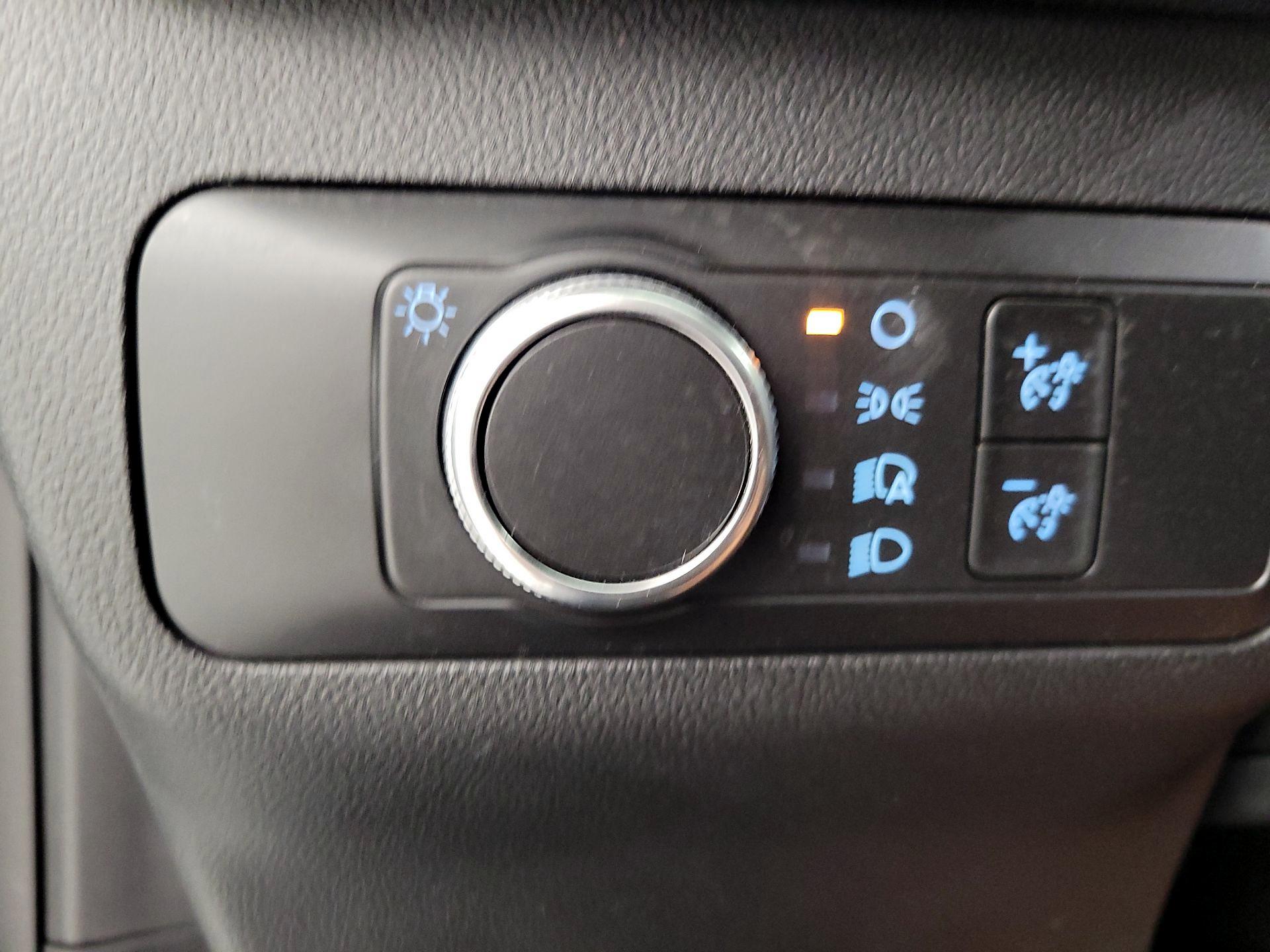 Thumbnail: 2020 Ford Escape - 13