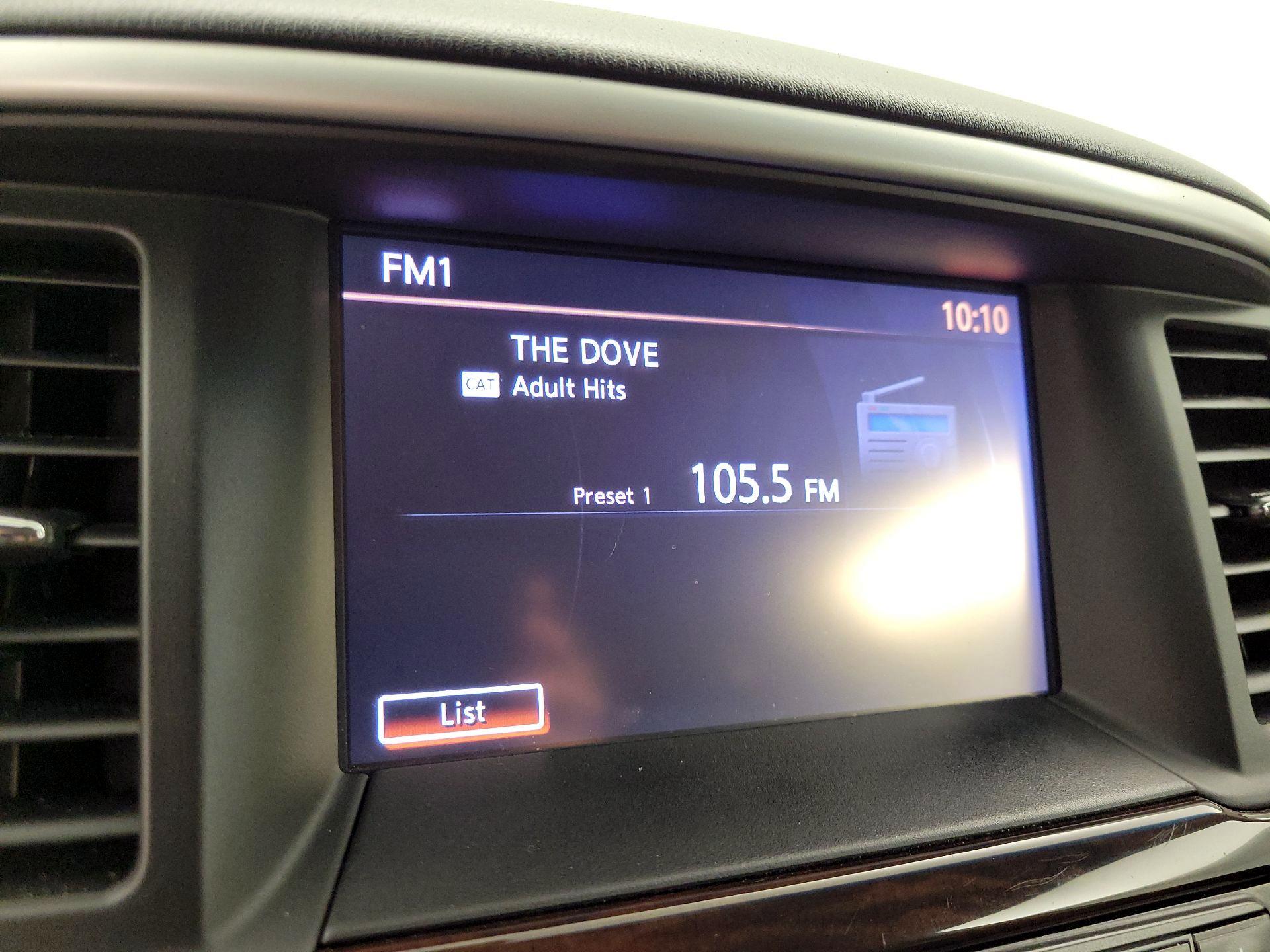 Thumbnail: 2014 Nissan Pathfinder - 16