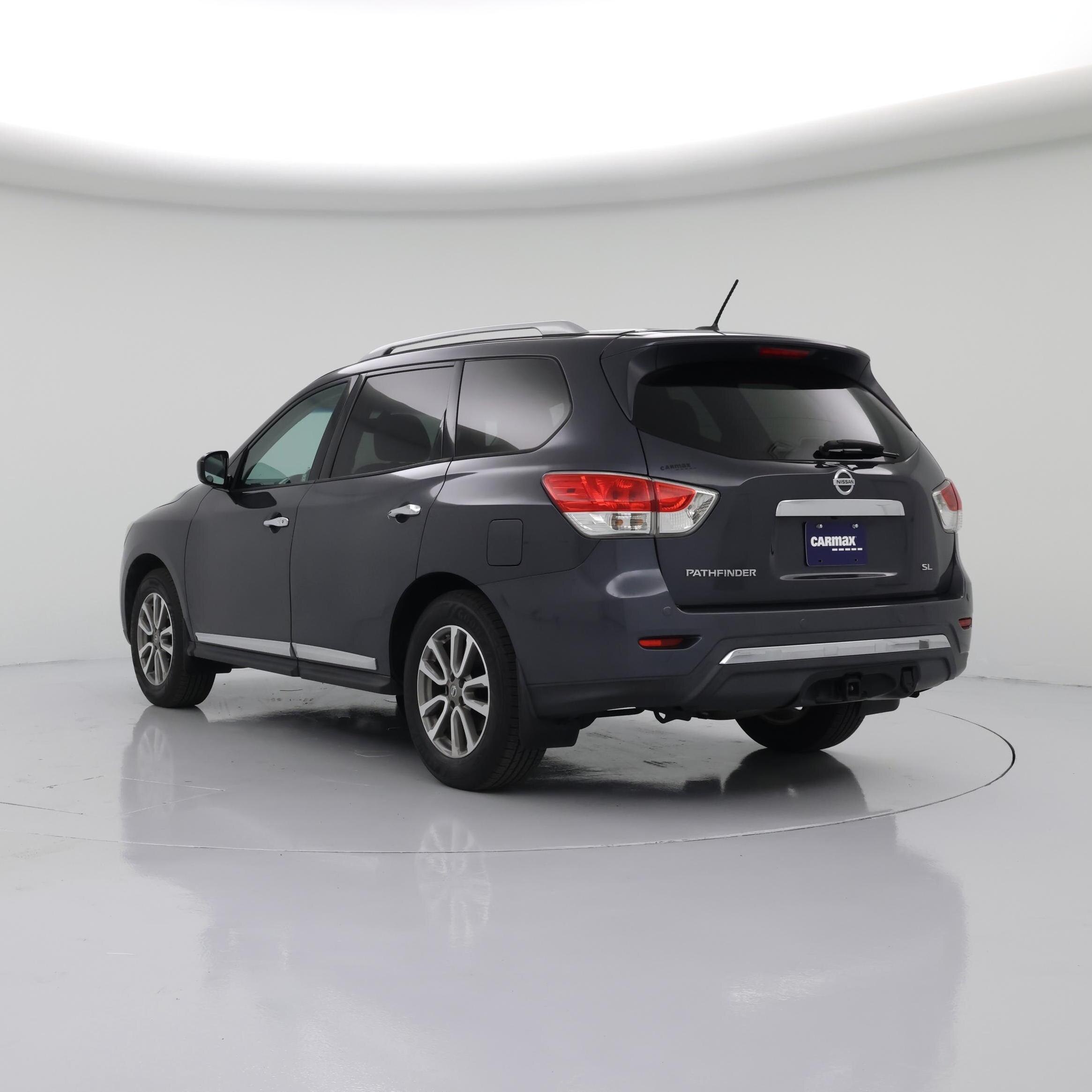 Thumbnail: 2014 Nissan Pathfinder - 2