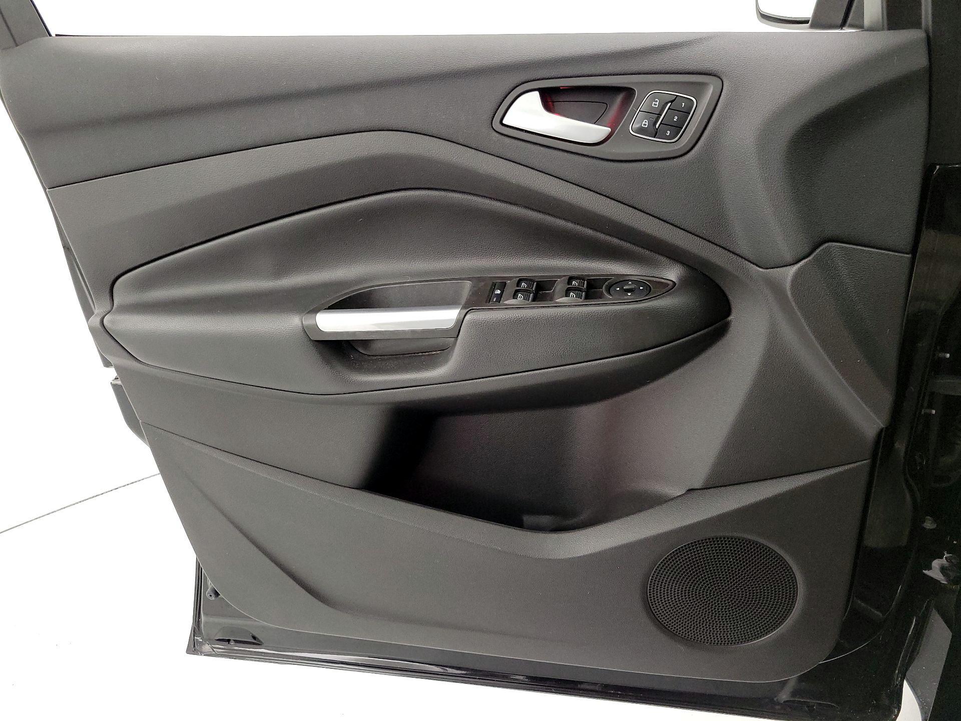 Thumbnail: 2017 Ford Escape - 12