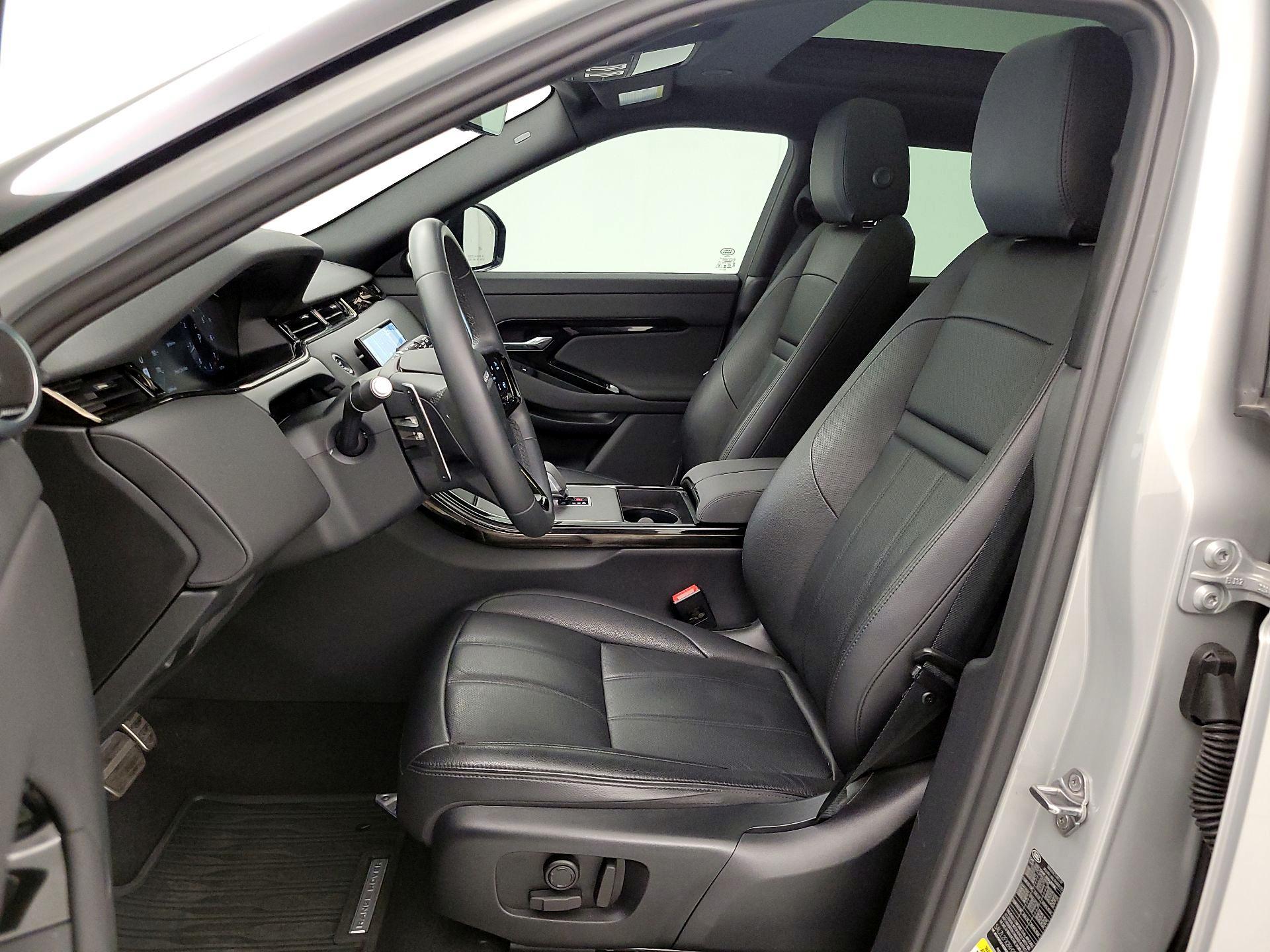 Thumbnail: 2024 Land Rover Range Rover Evoque - 11