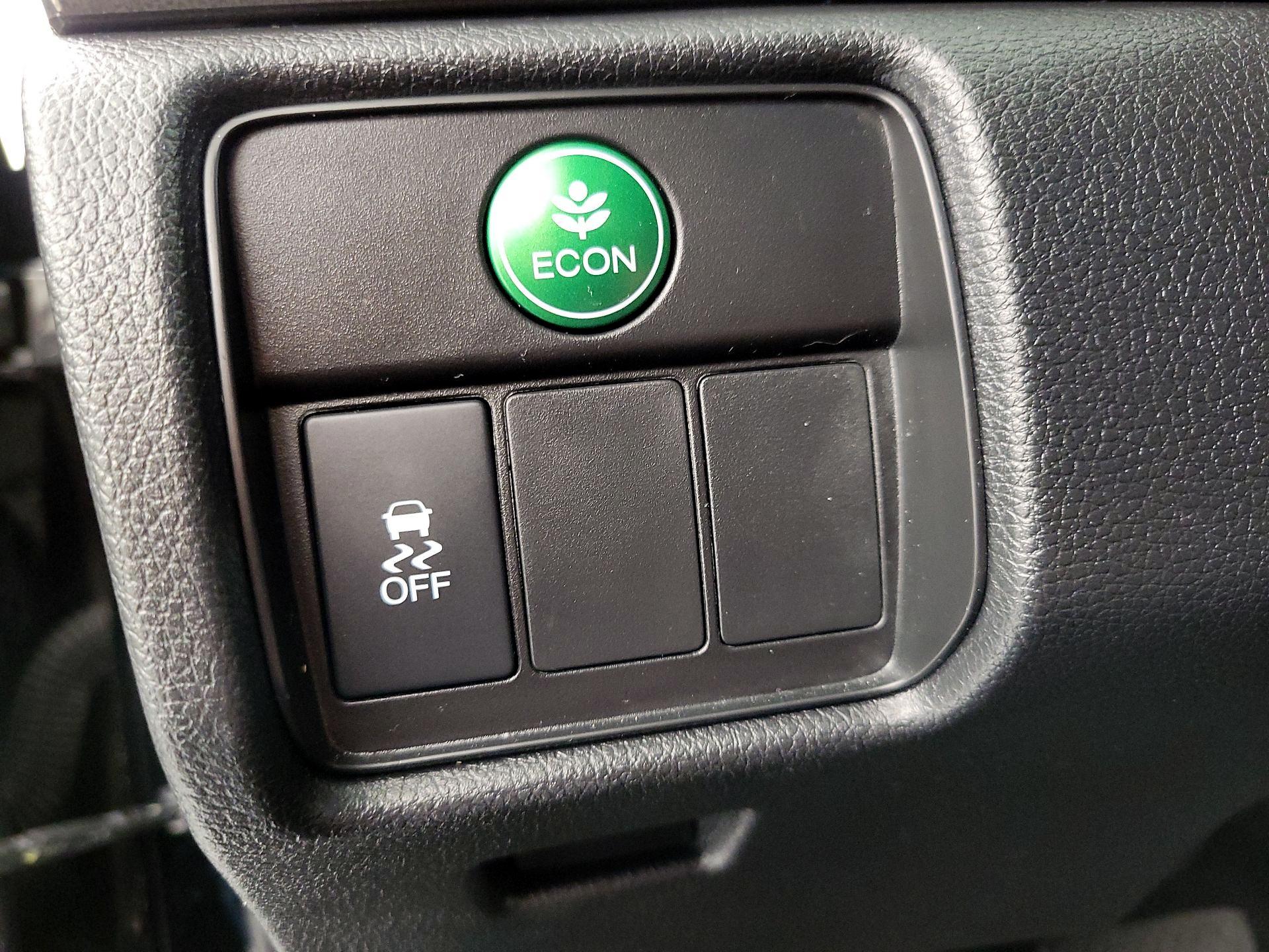 Thumbnail: 2016 Honda Accord - 13